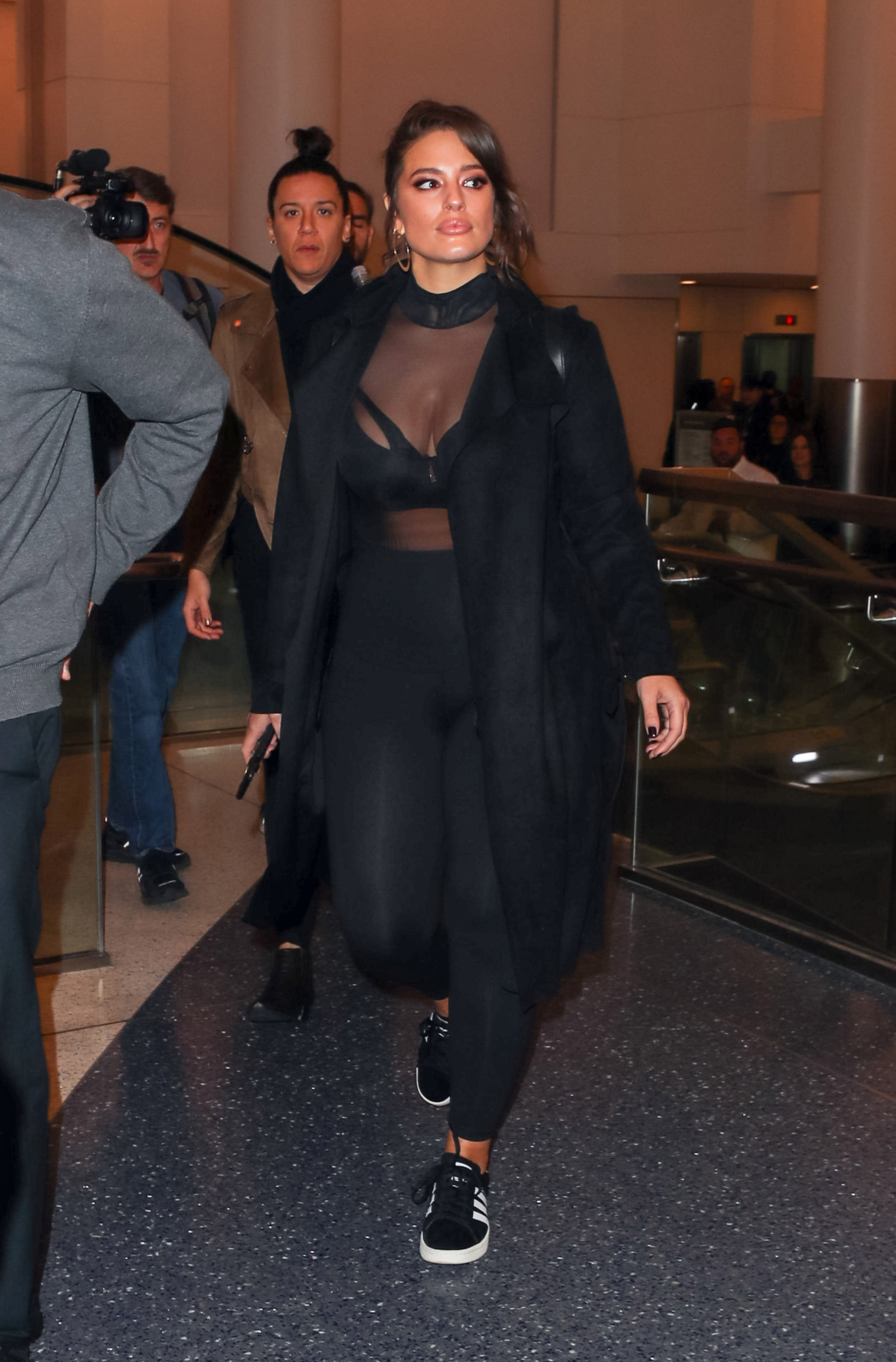 Fashion Horoscopes: The Signs as Celebrity Airport Looks - GARAGE