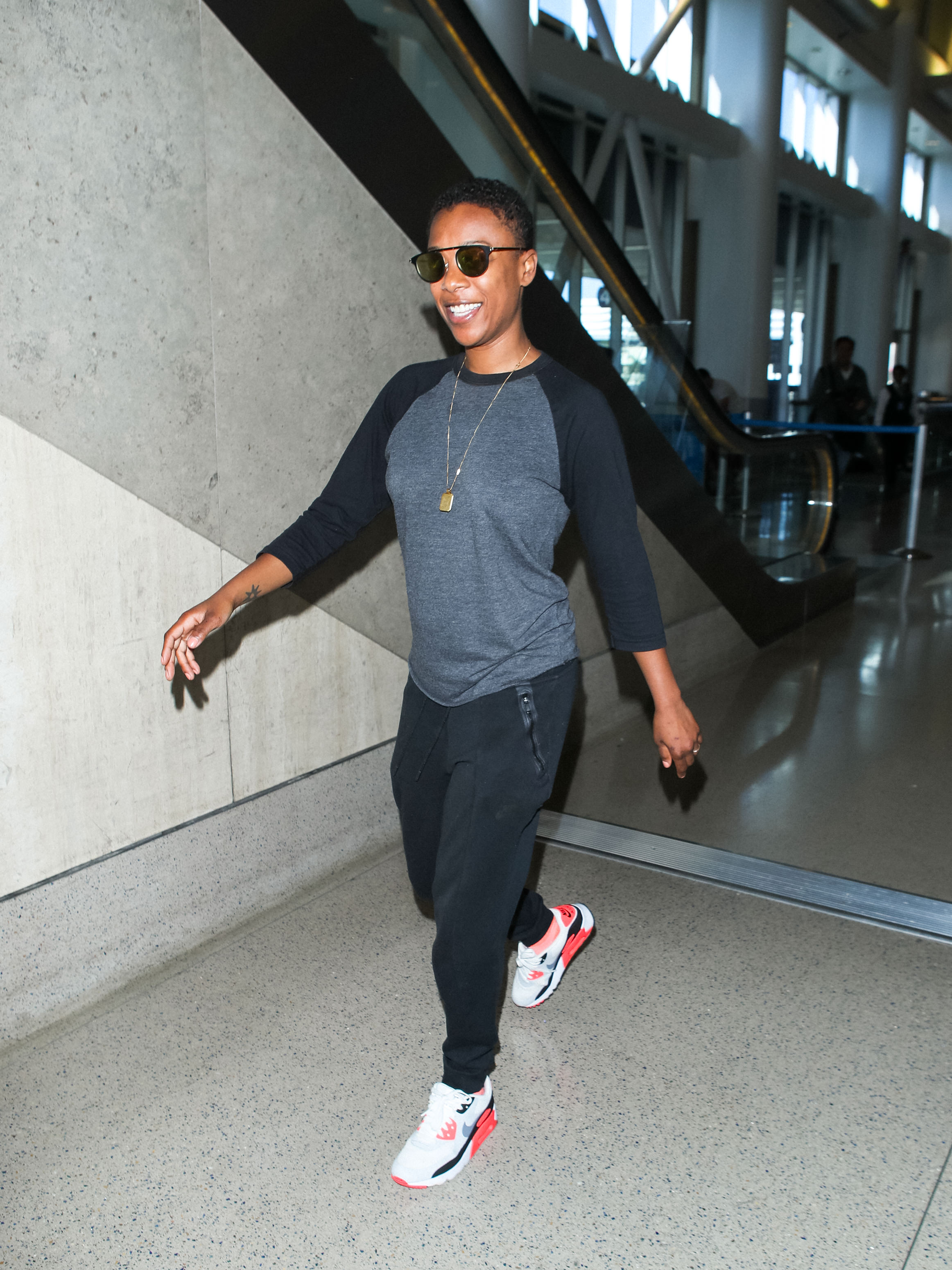 Fashion Horoscopes: The Signs as Celebrity Airport Looks - GARAGE