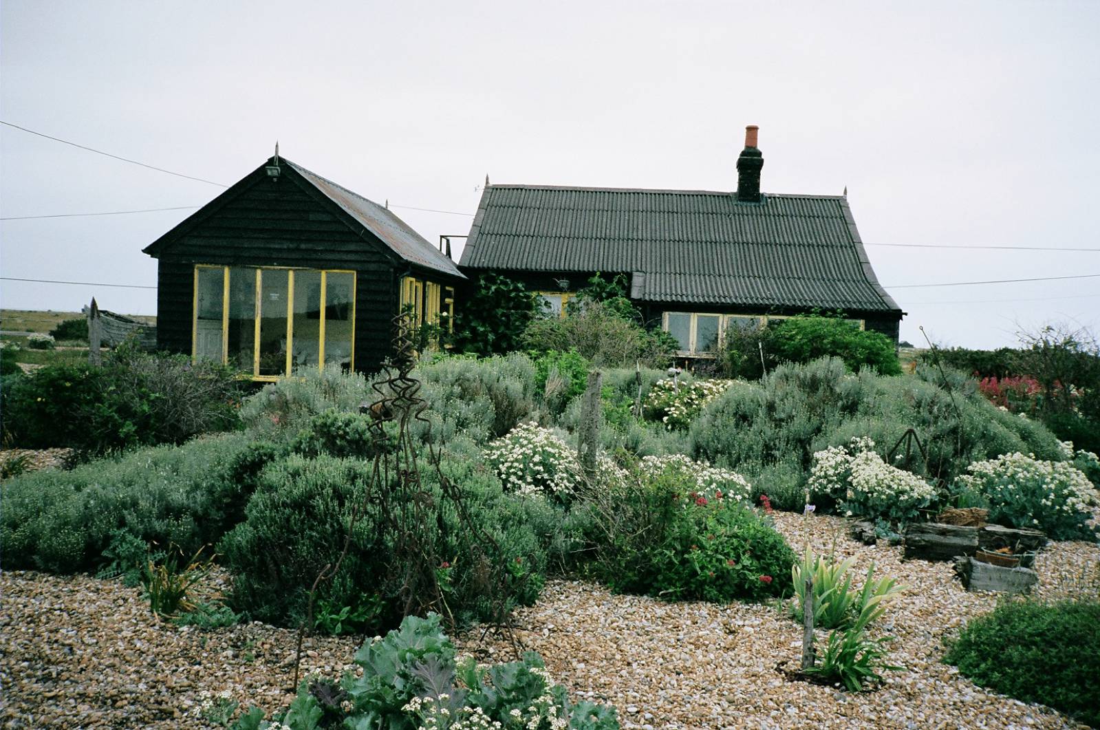 1539004685754-Artist-Houses-Derek-Jarmans-Prospect-Cottage