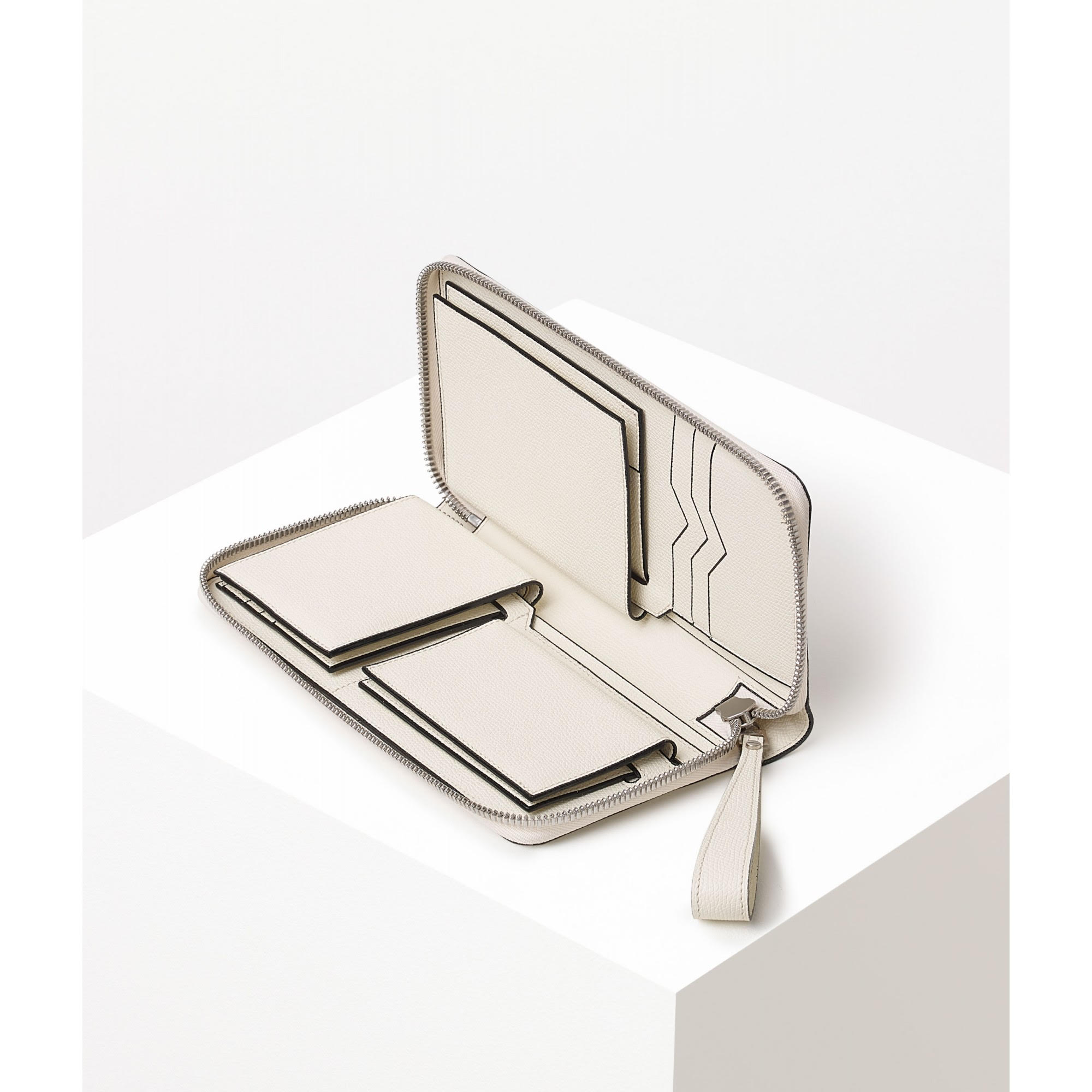 1539094953078-travel-wallet