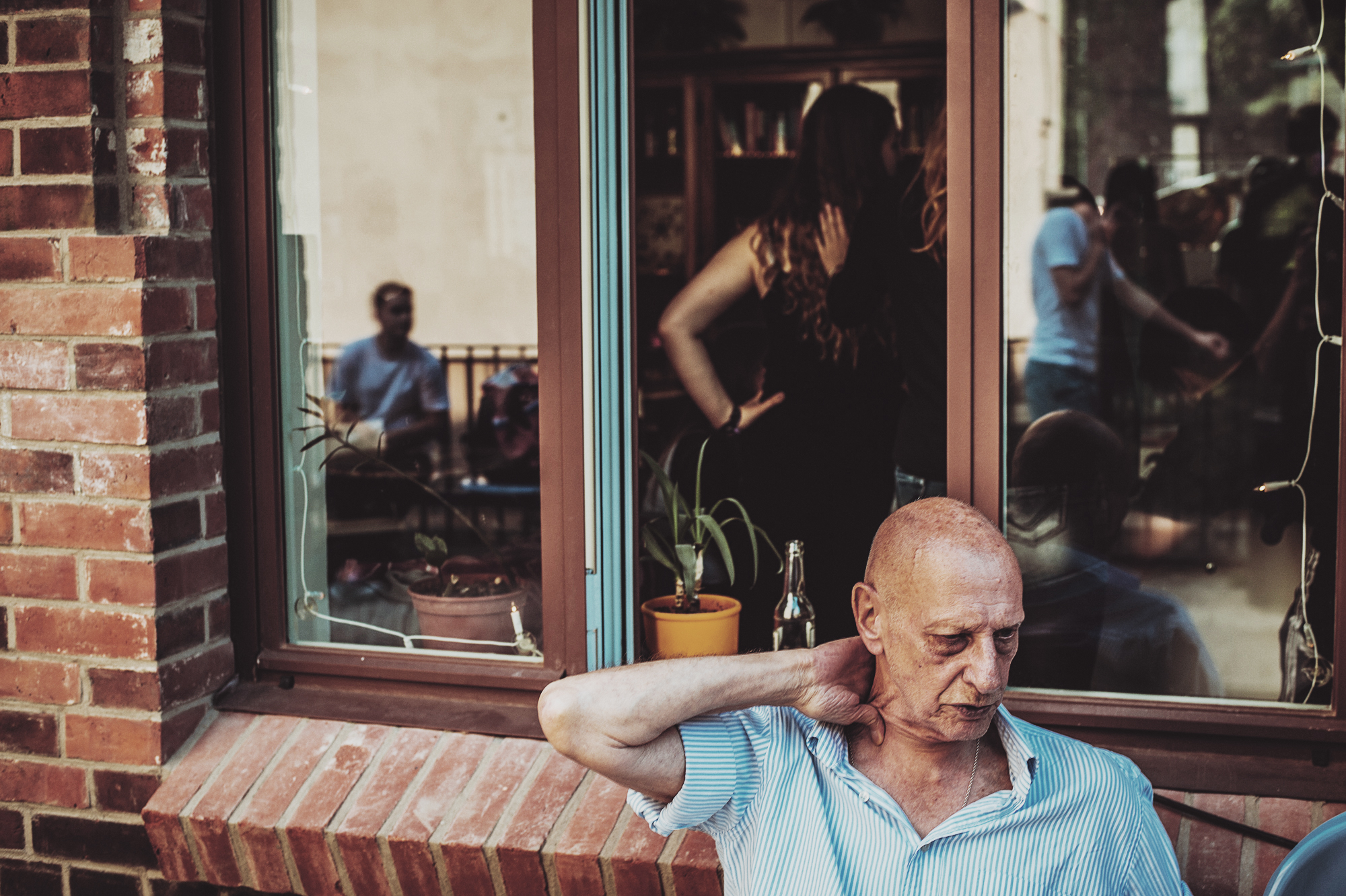 1539157121330-Elderly_Student_DenisVejas-7