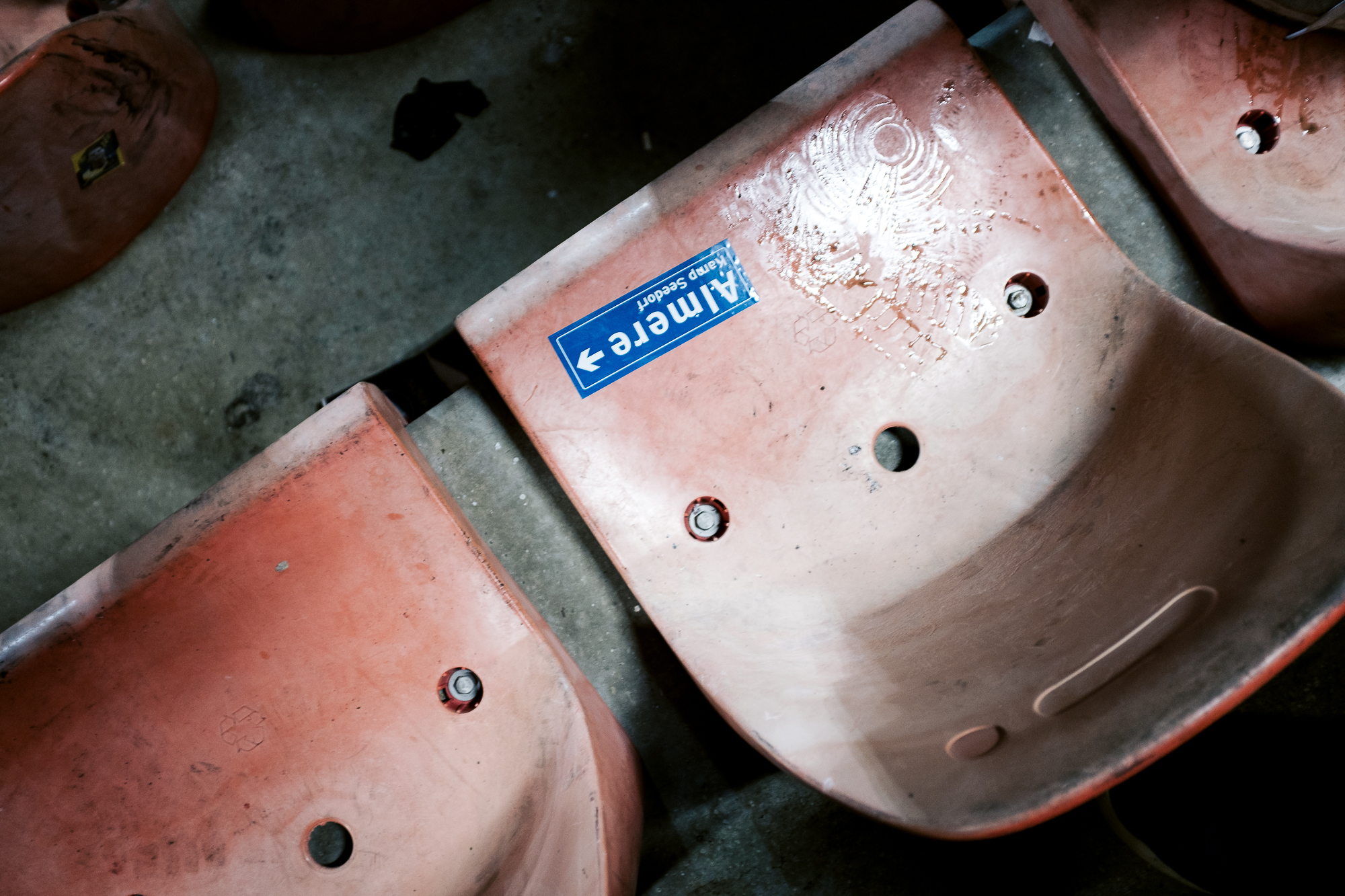 Een Kamp Seedorf-sticker.
