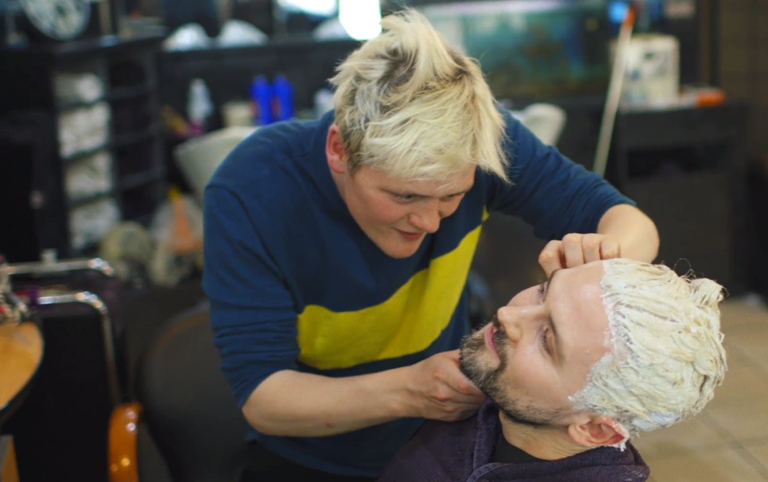 1539706494709-shaving-pete