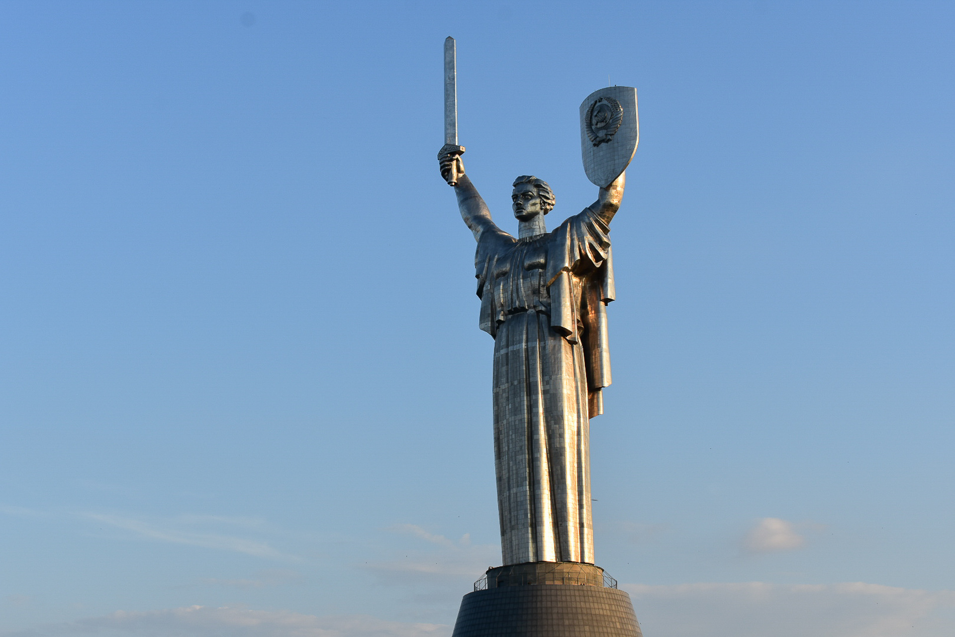 Soviet-Monuments
