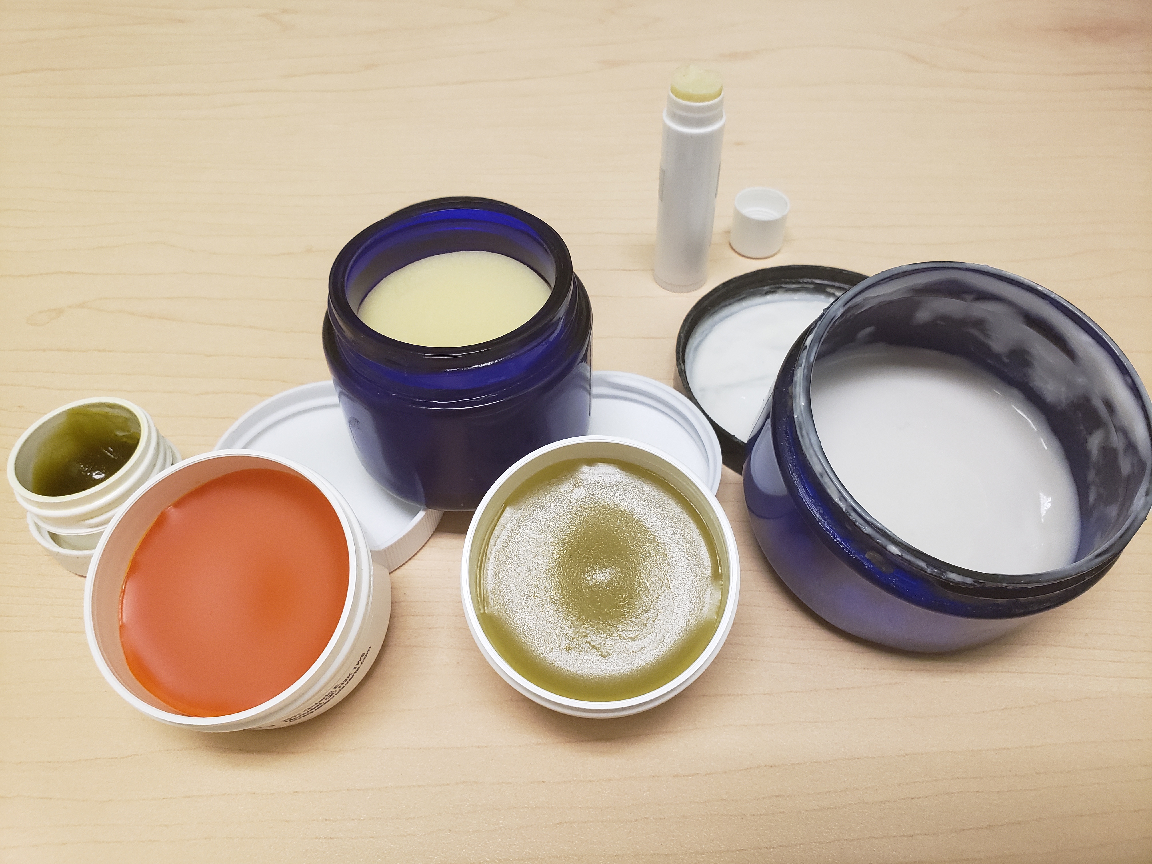 Crèmes topiques et autres produits au cannabis