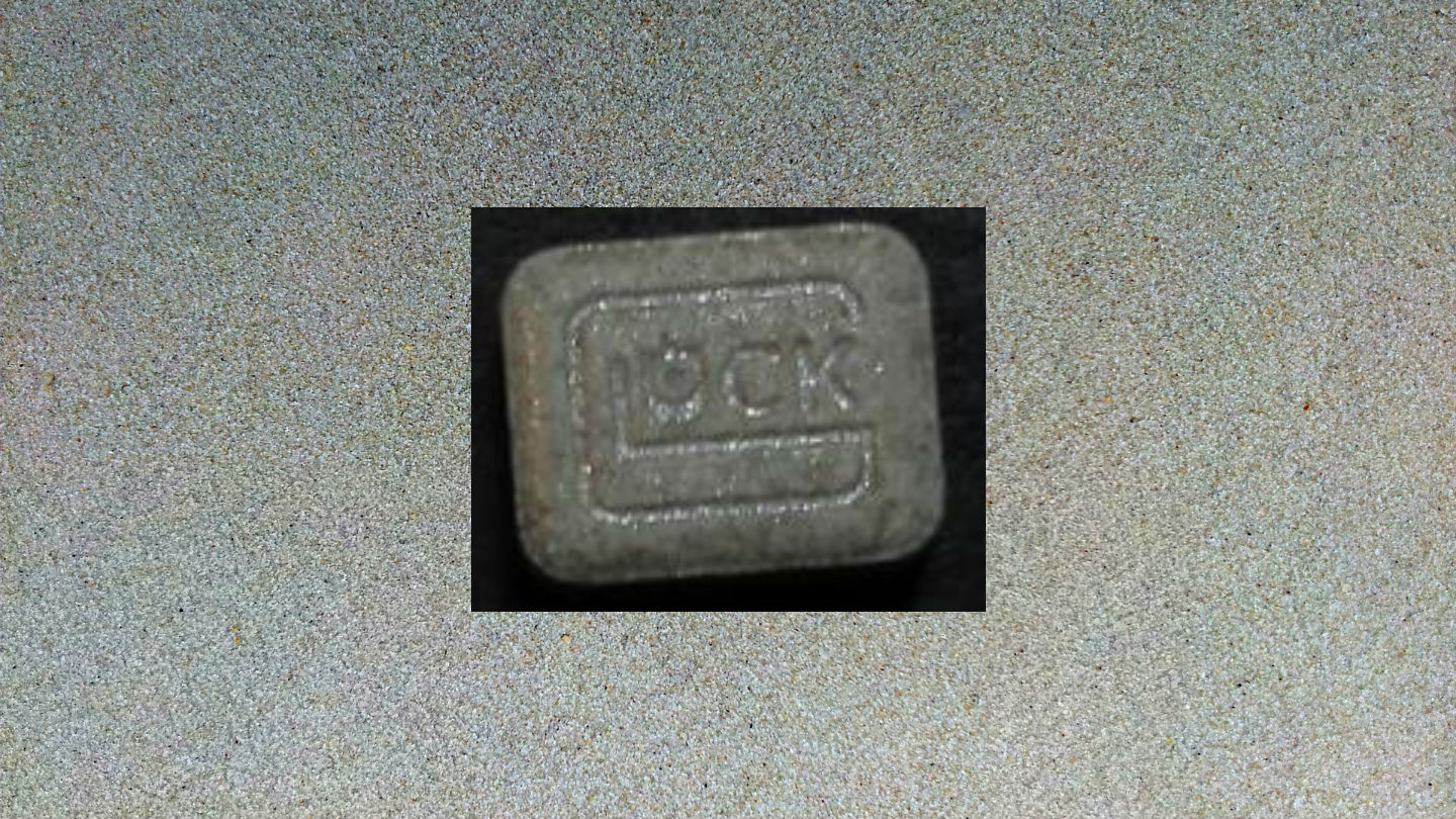 1539961091439-ecstasy-pille-grau-glock