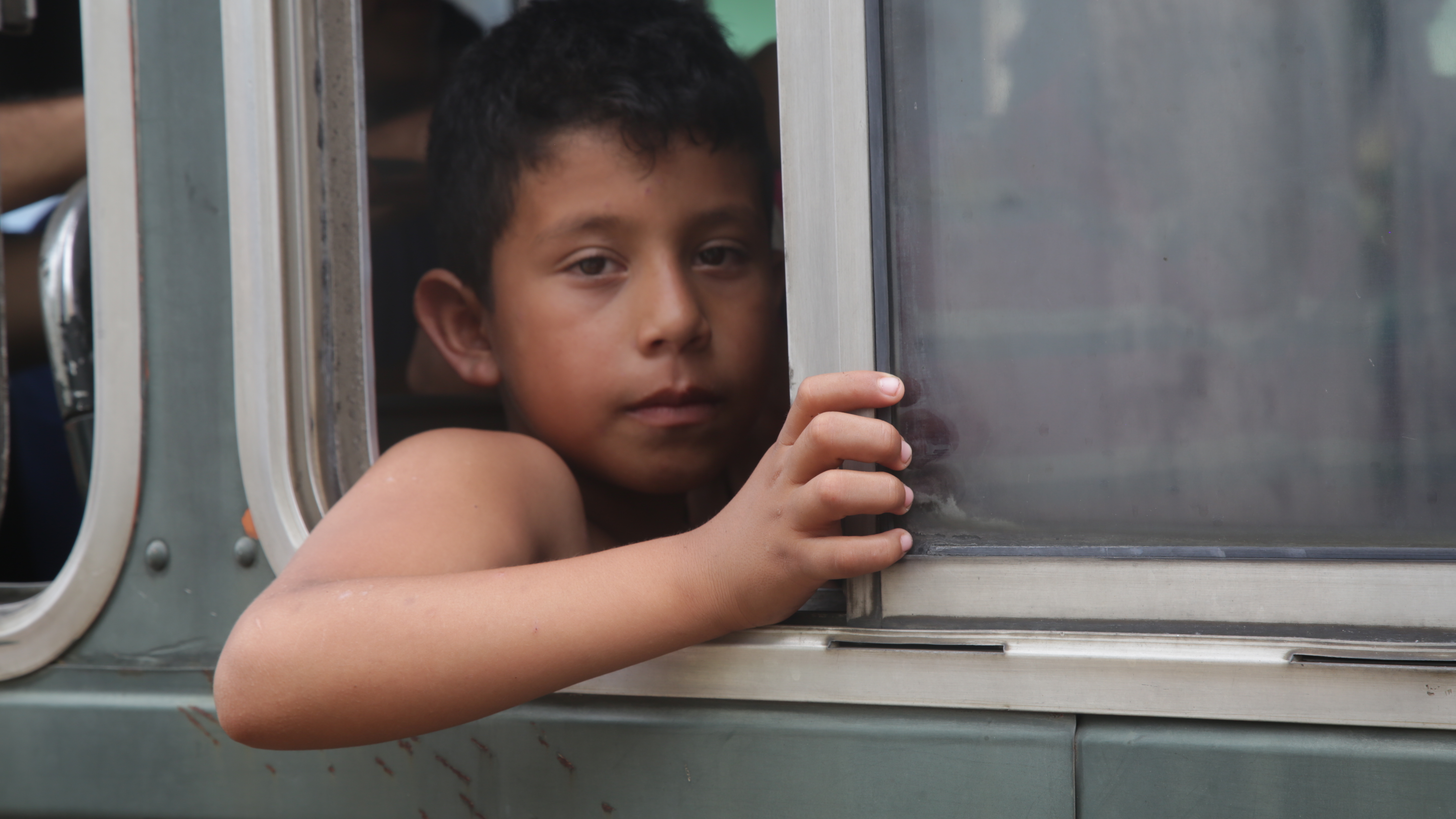 1540134112470-boy-honduras