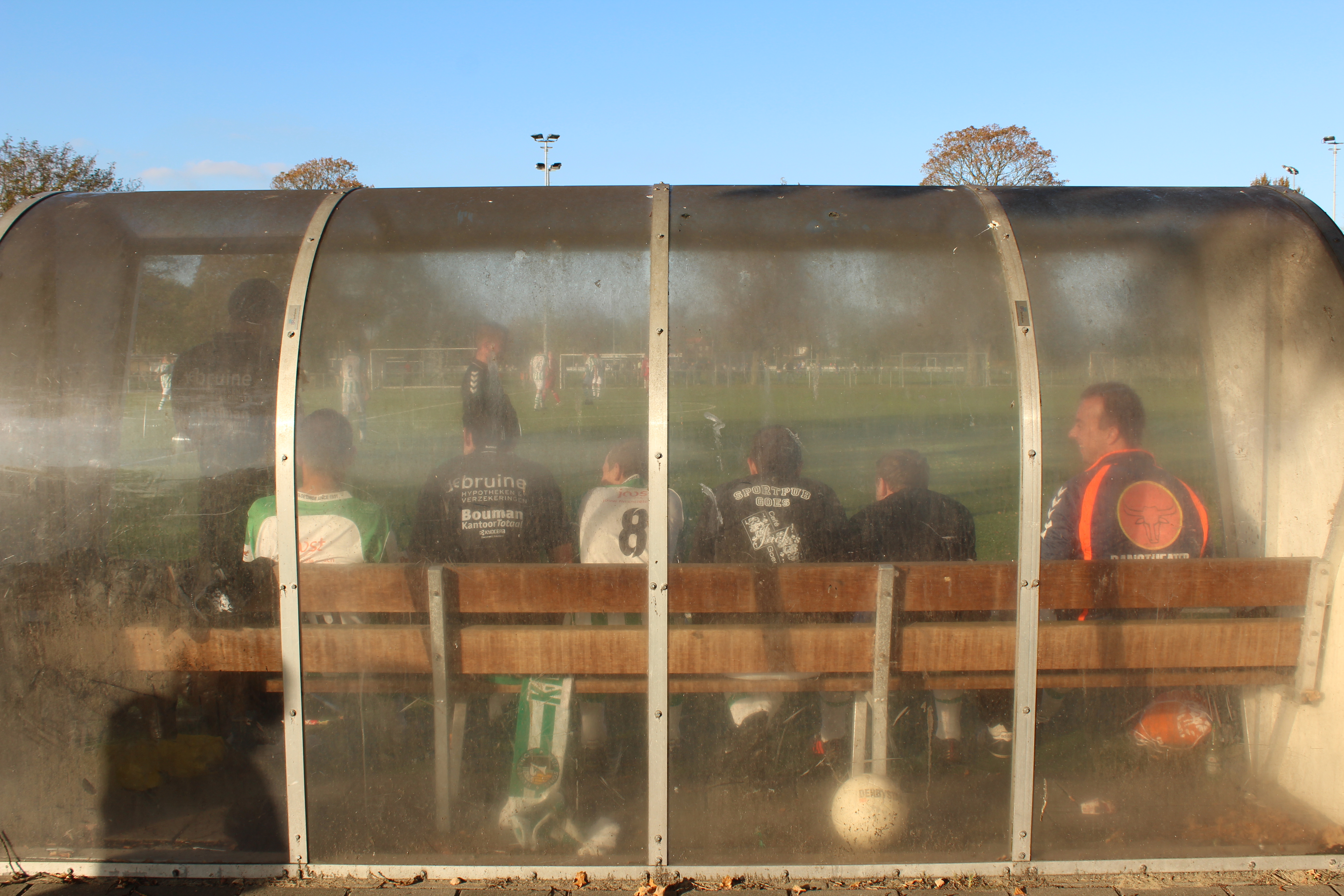 De dug-out.