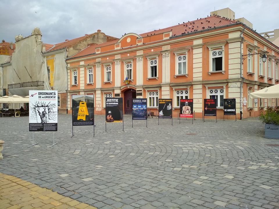 galerie în piața unirii