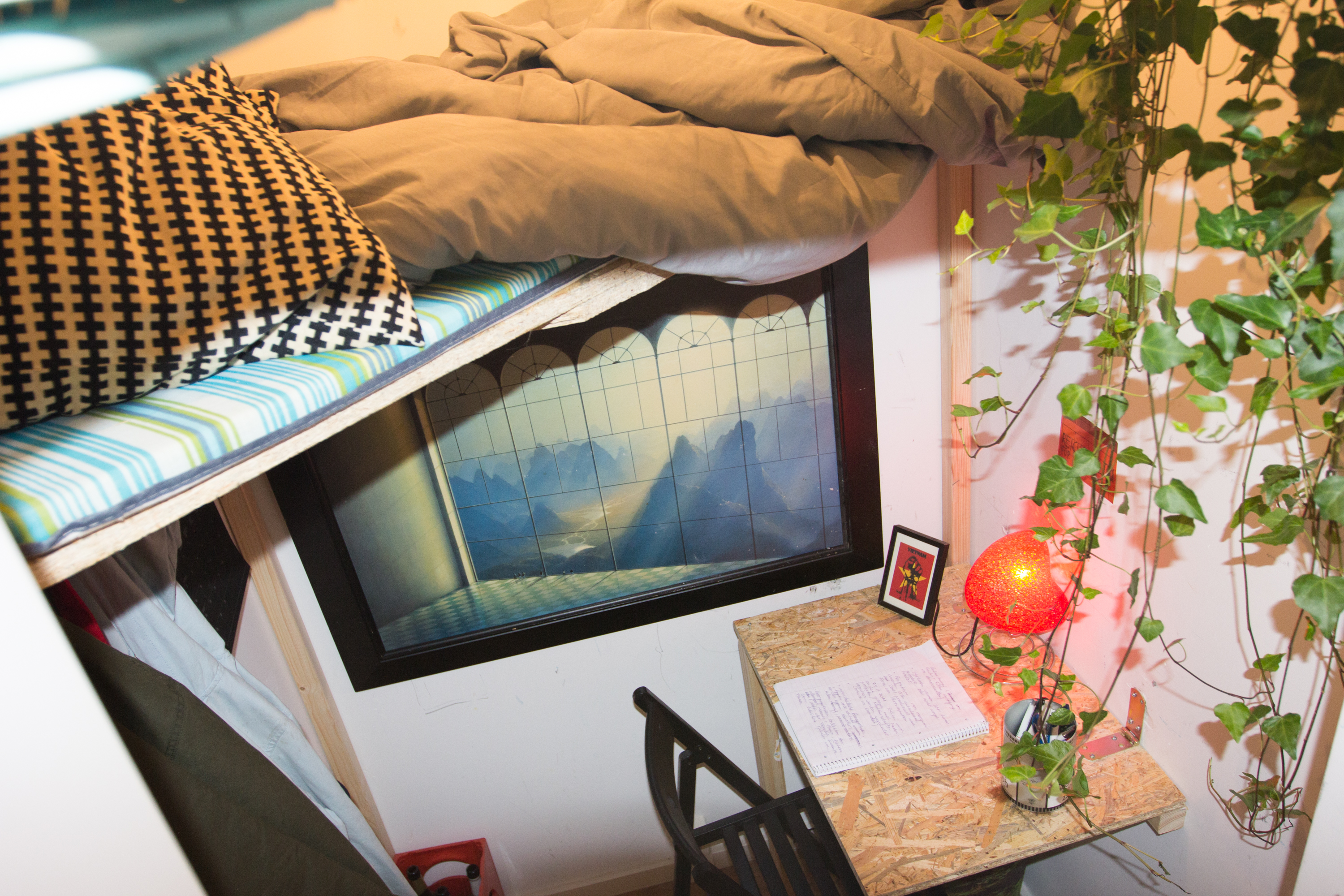 Das fertige Zimmer. Es ist winzig.