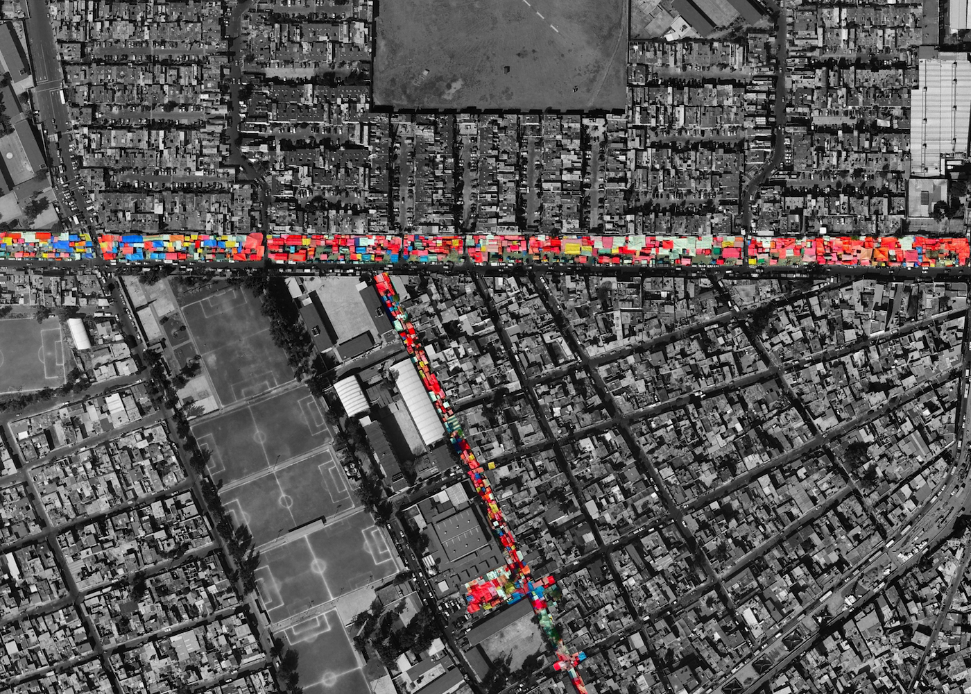 1540482655940-Tianguis_Tulyehualco-Canal-de-Garay