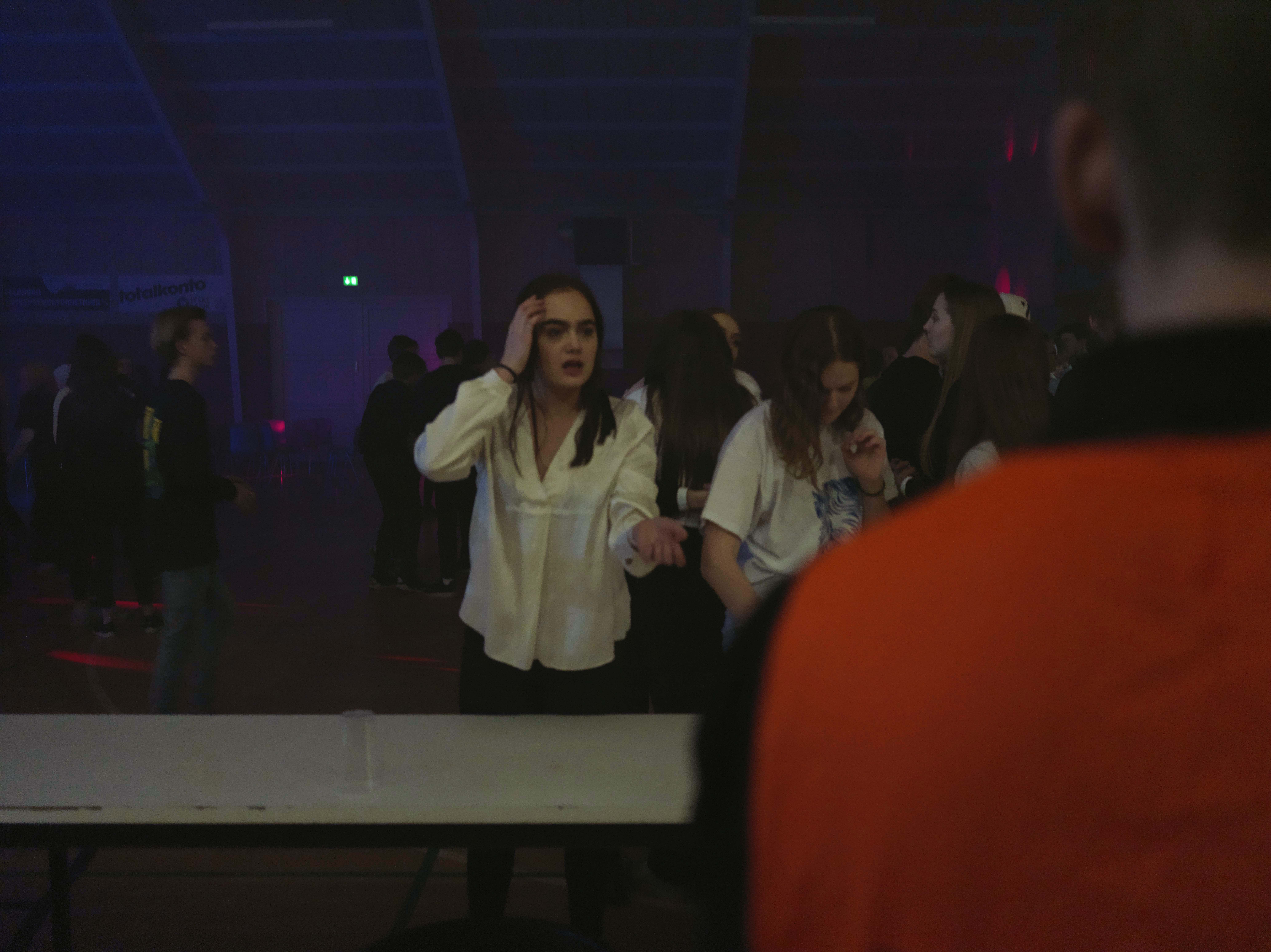 1540808793920-party57