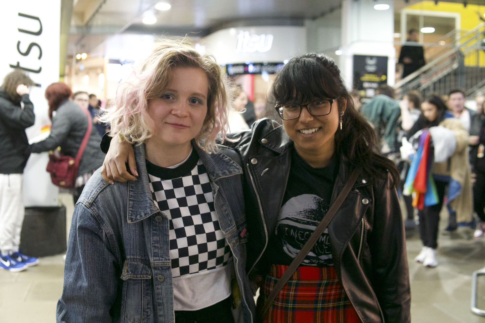 1540897541592-Dani-and-Tara