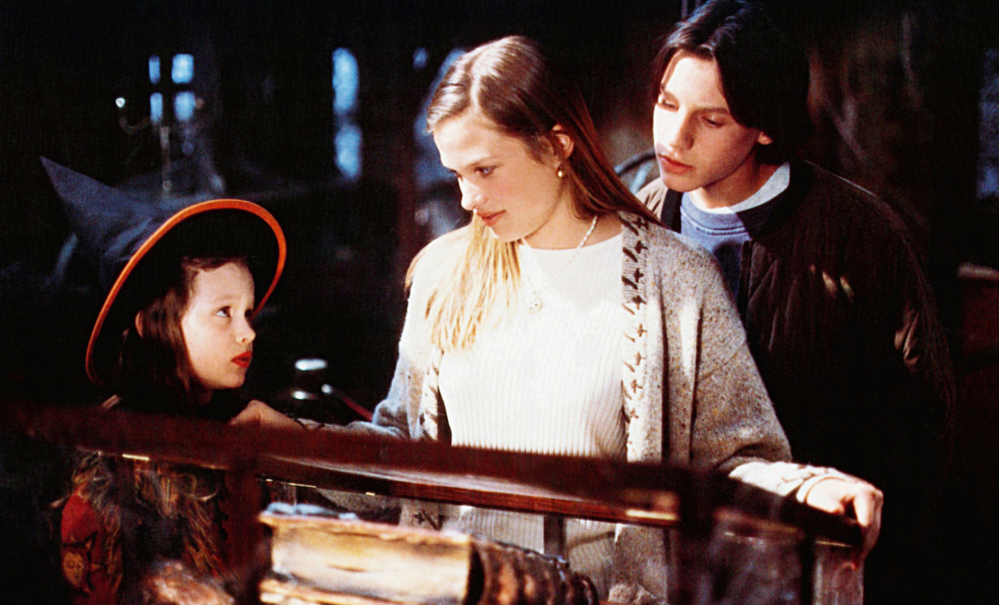 1540916943548-vinessa-shaw-hocus-pocus