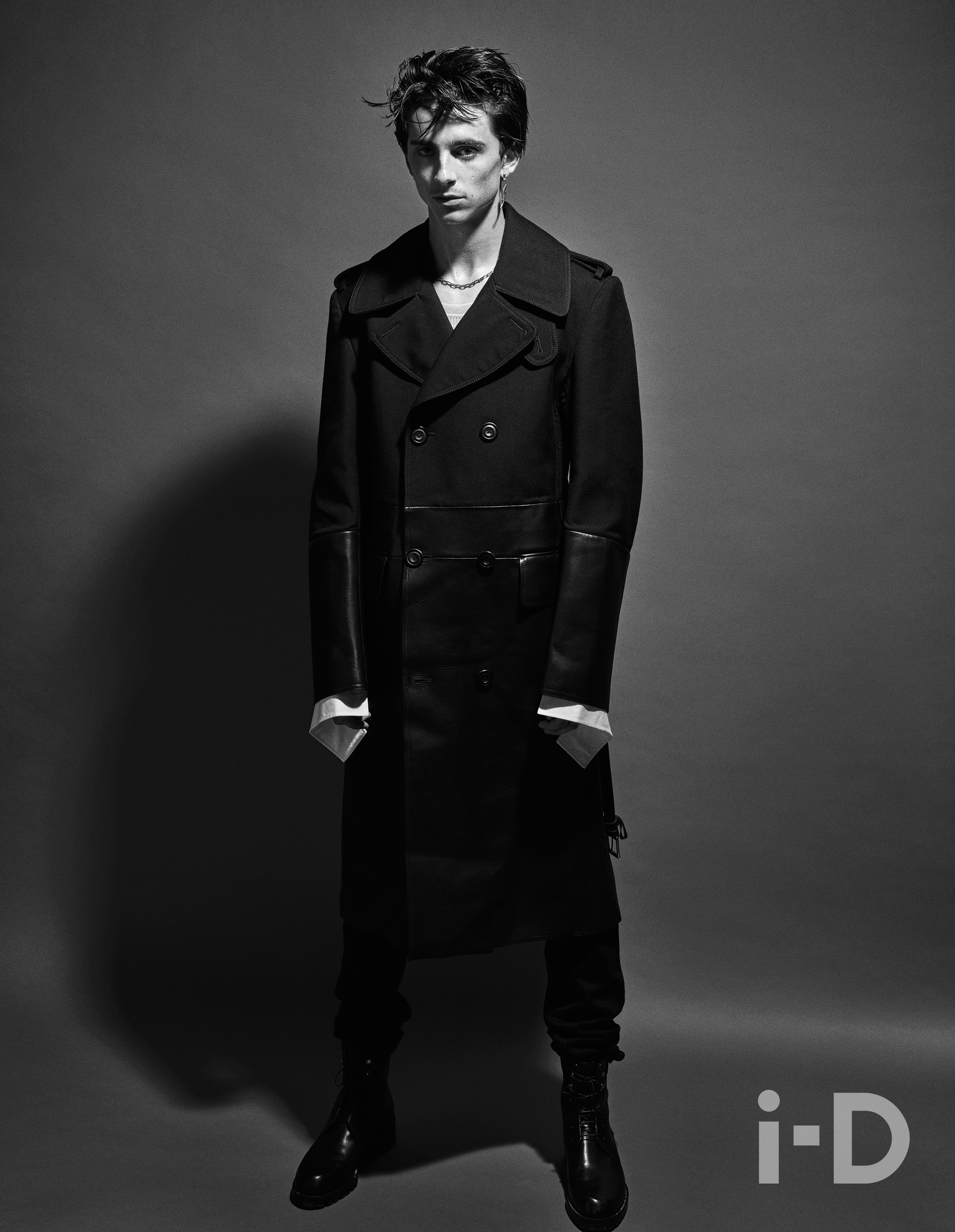 Timothée Chalamet: the photo shoot and interview for L'Uomo