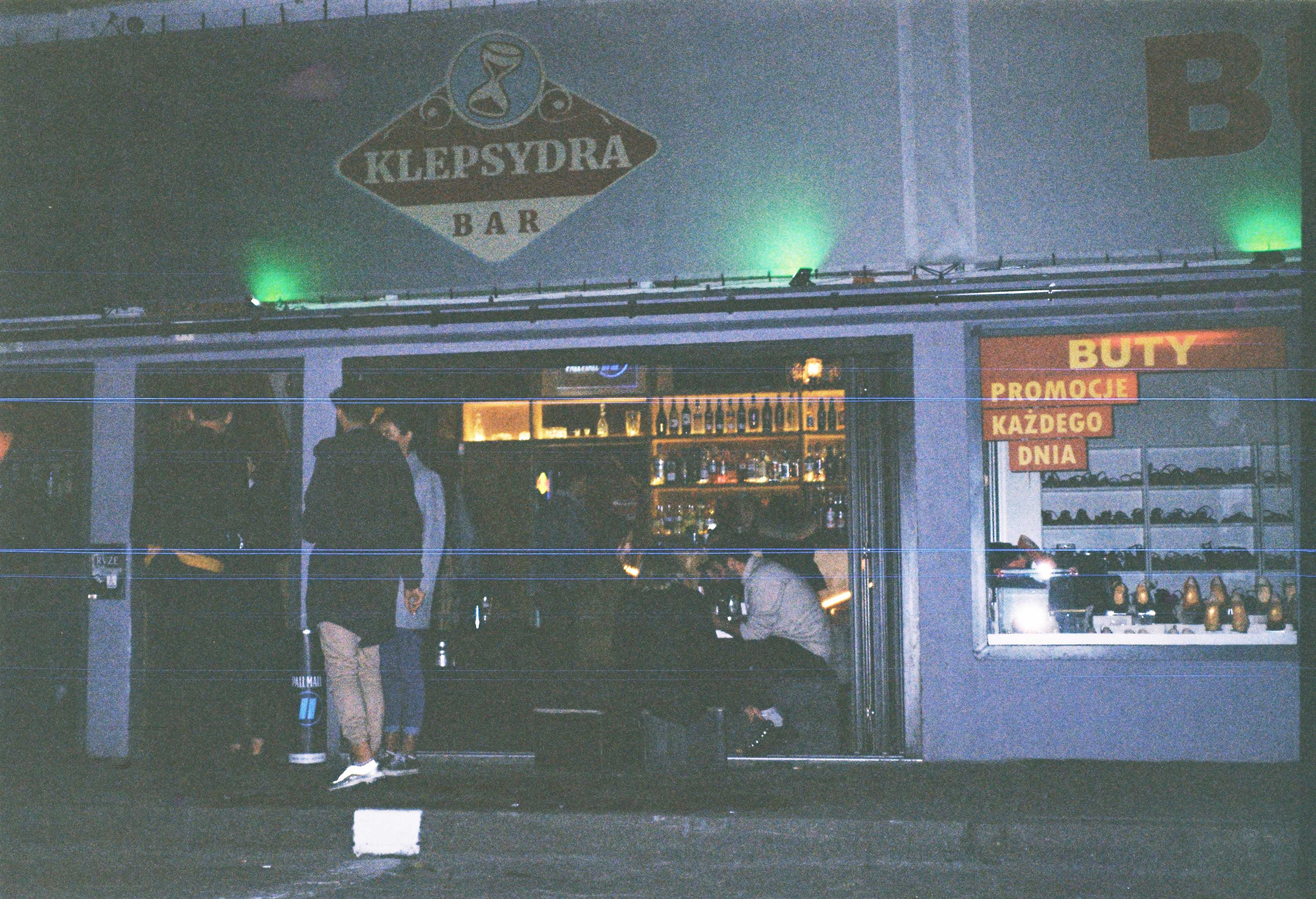 bar