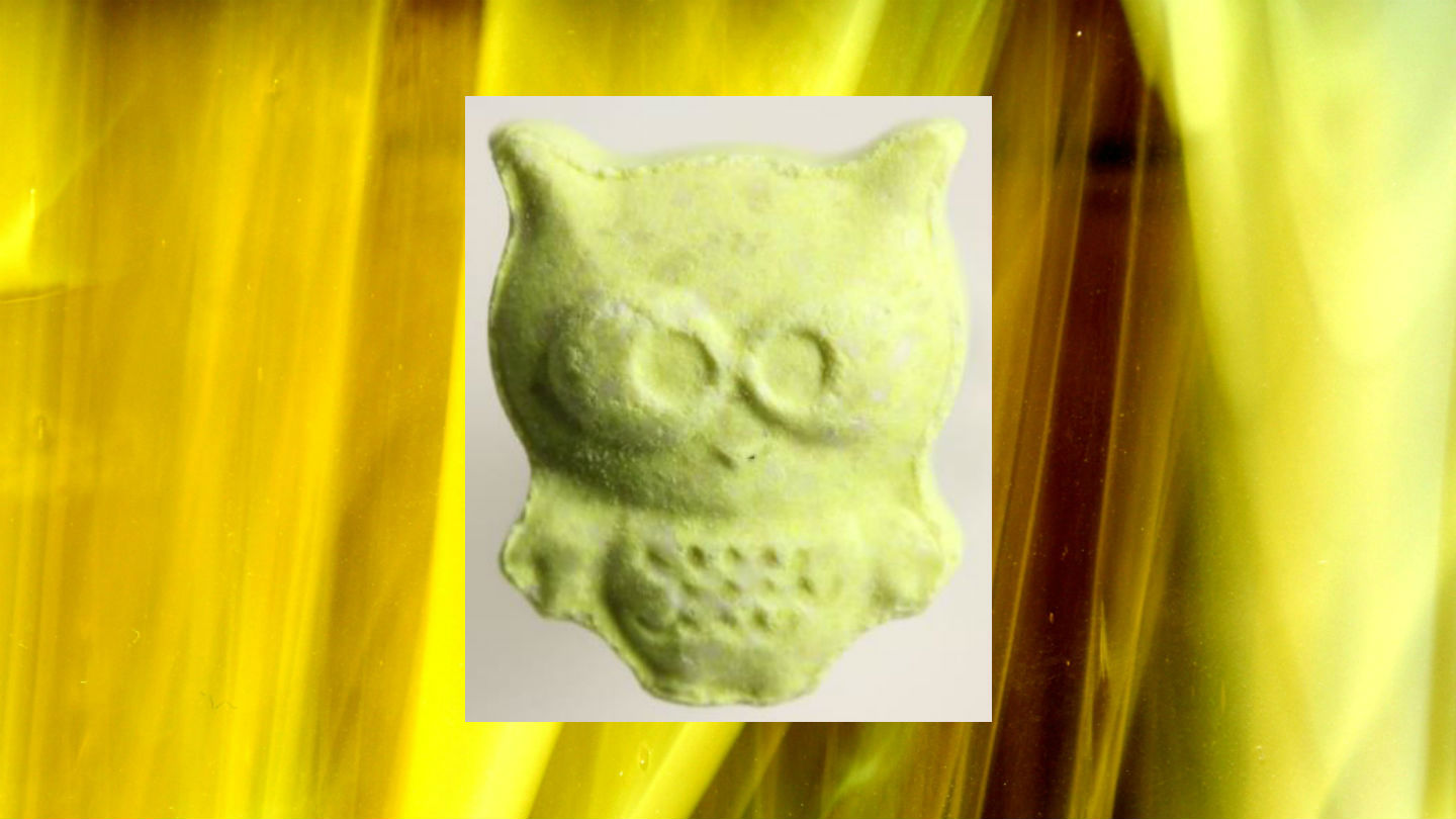 1541176597548-ecstasy-pille-gelb-eule