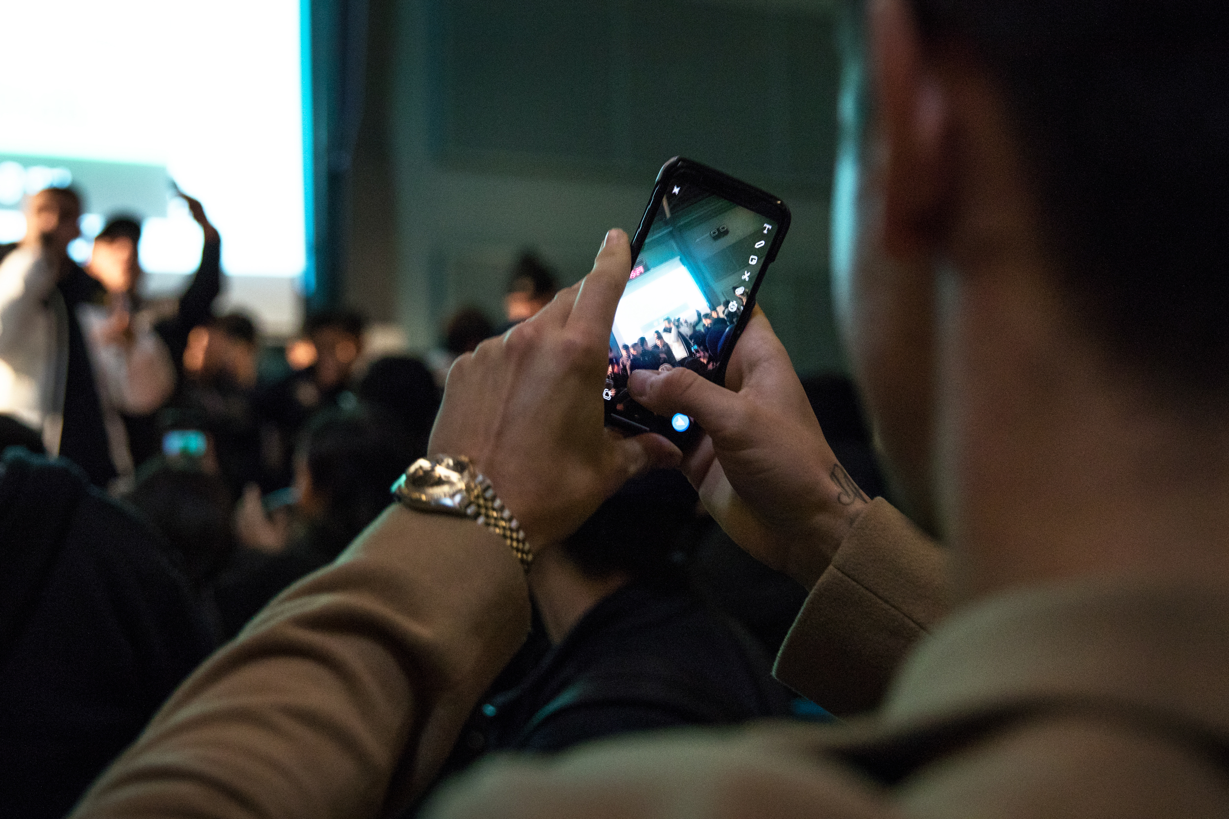Booker iPhone Sivas Ishøj 2018