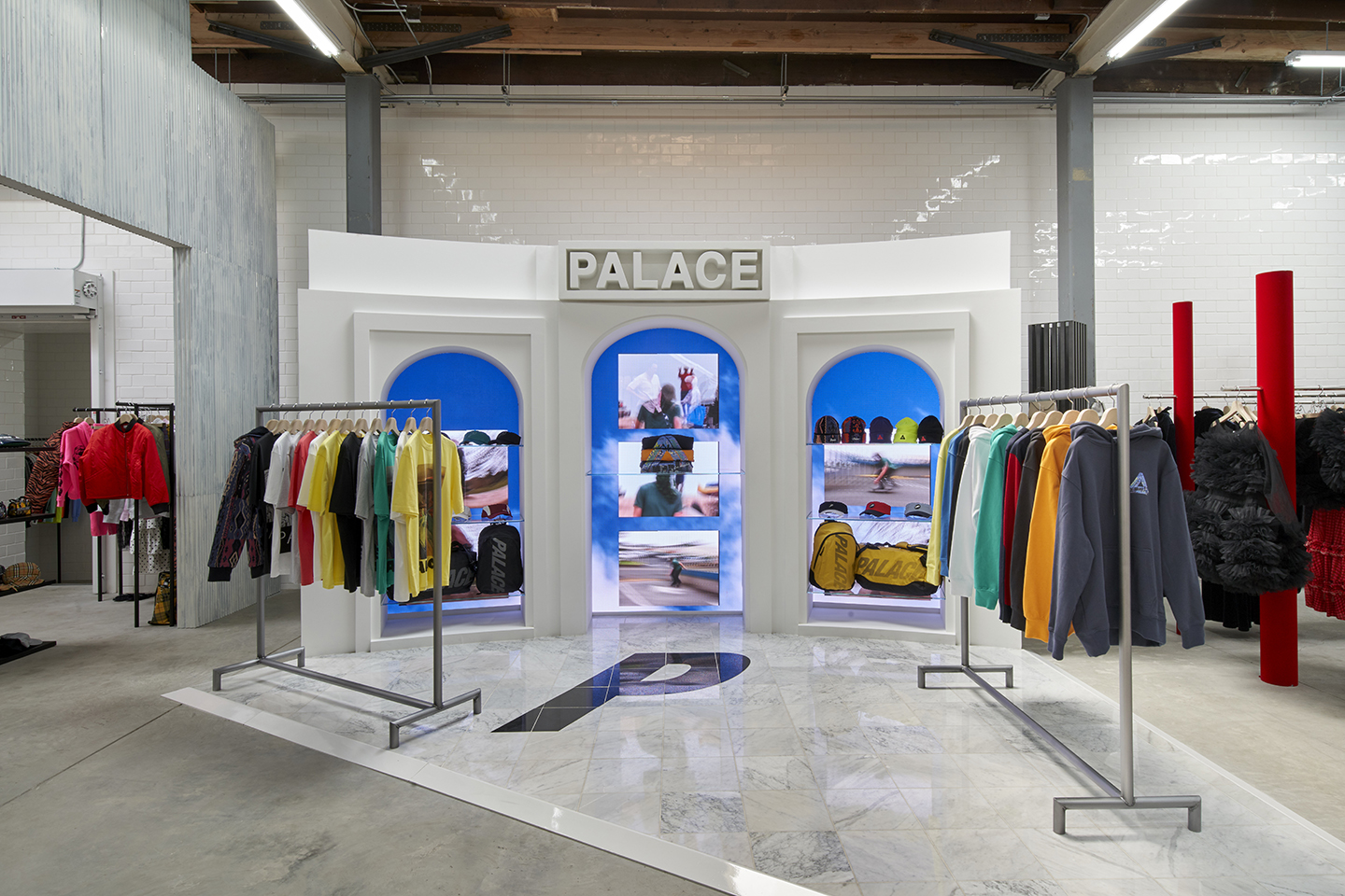 1541657458693-Palace