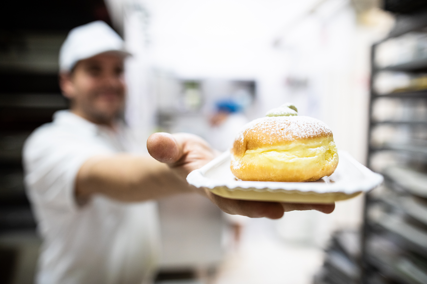 Bombolone-al-Pistacchio
