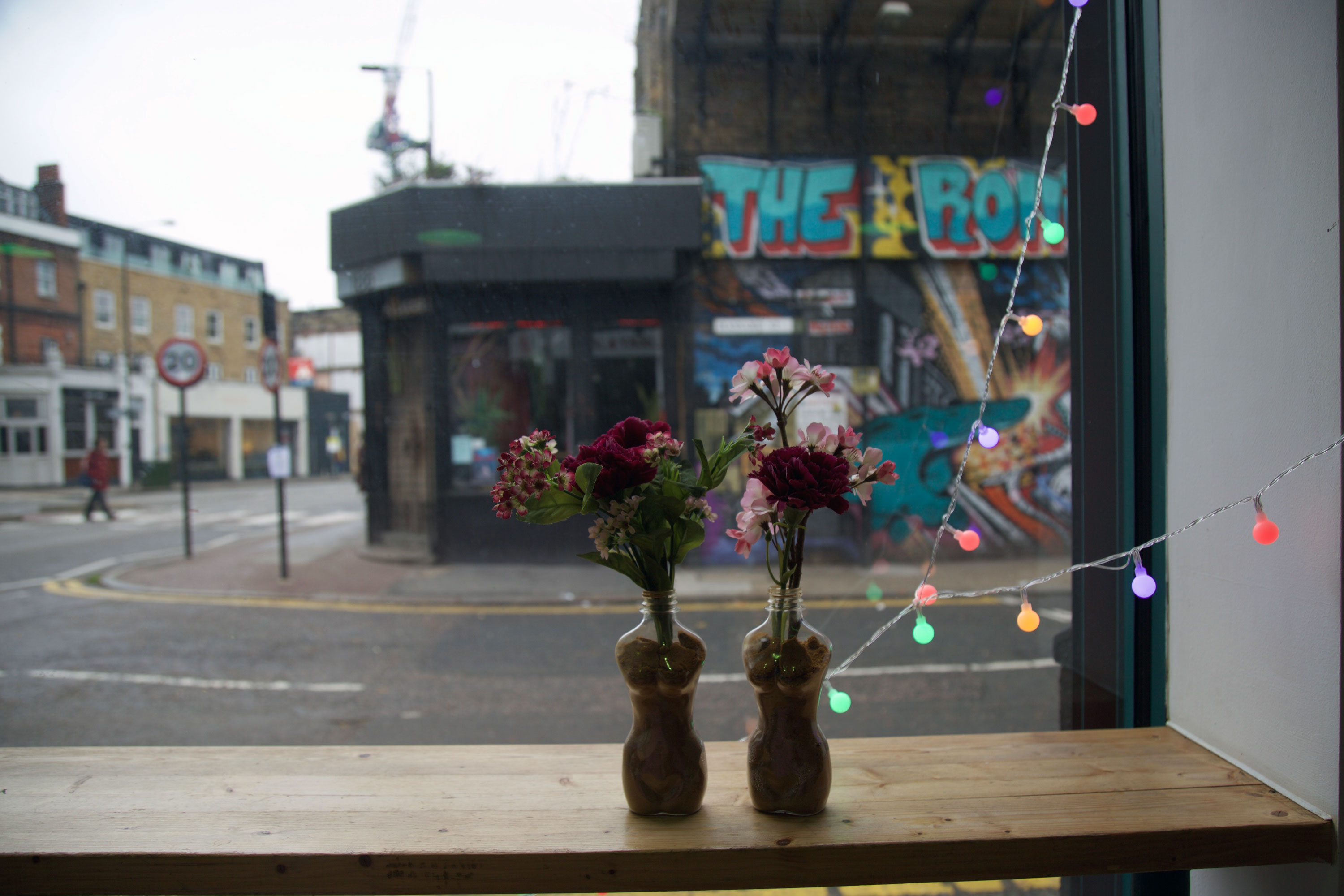 1541775438453-lucky-and-joy-hackney-road11