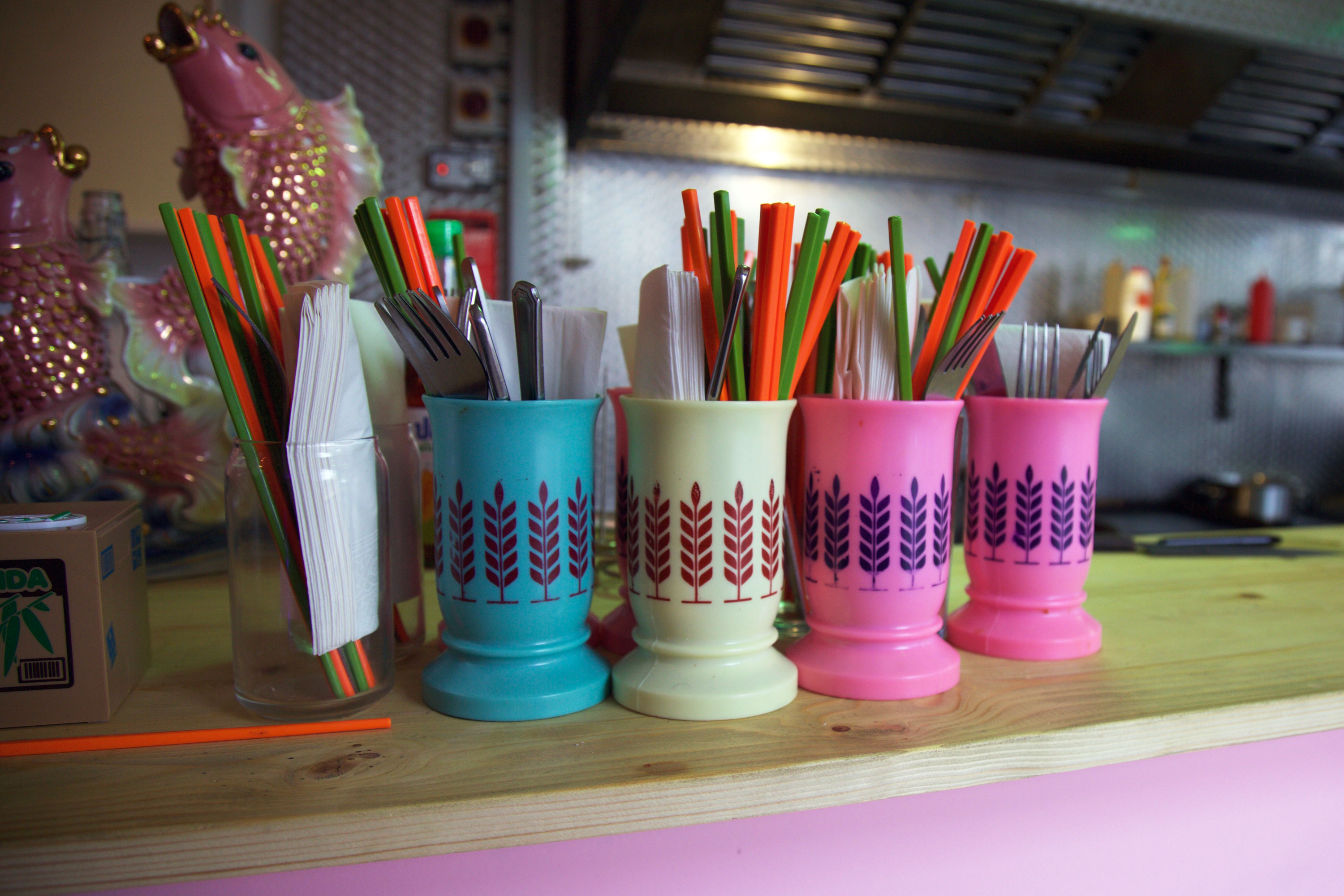 1541775750938-lucky-and-joy-hackney-road9