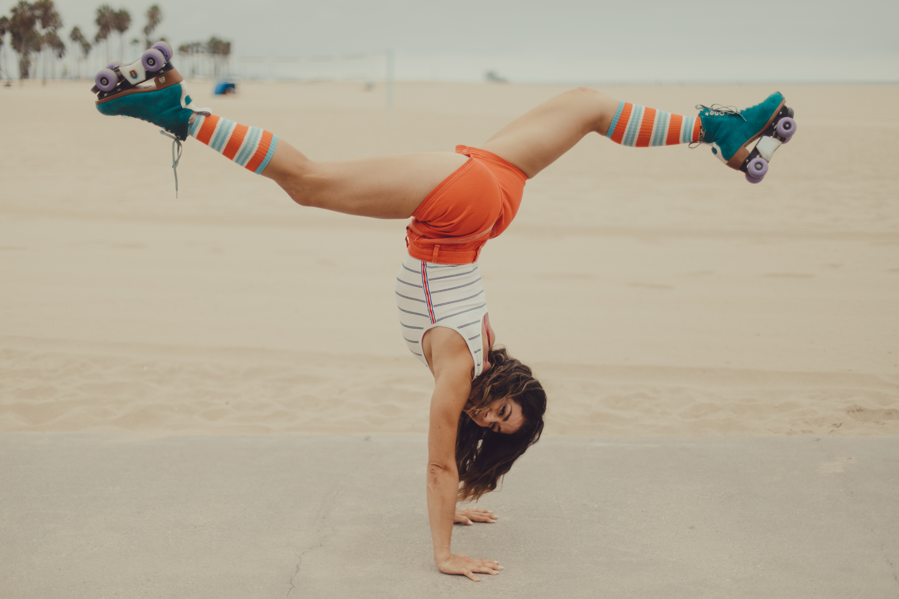 I Cruised La With The Badass Moxi Roller Skating Girl Gang Vice