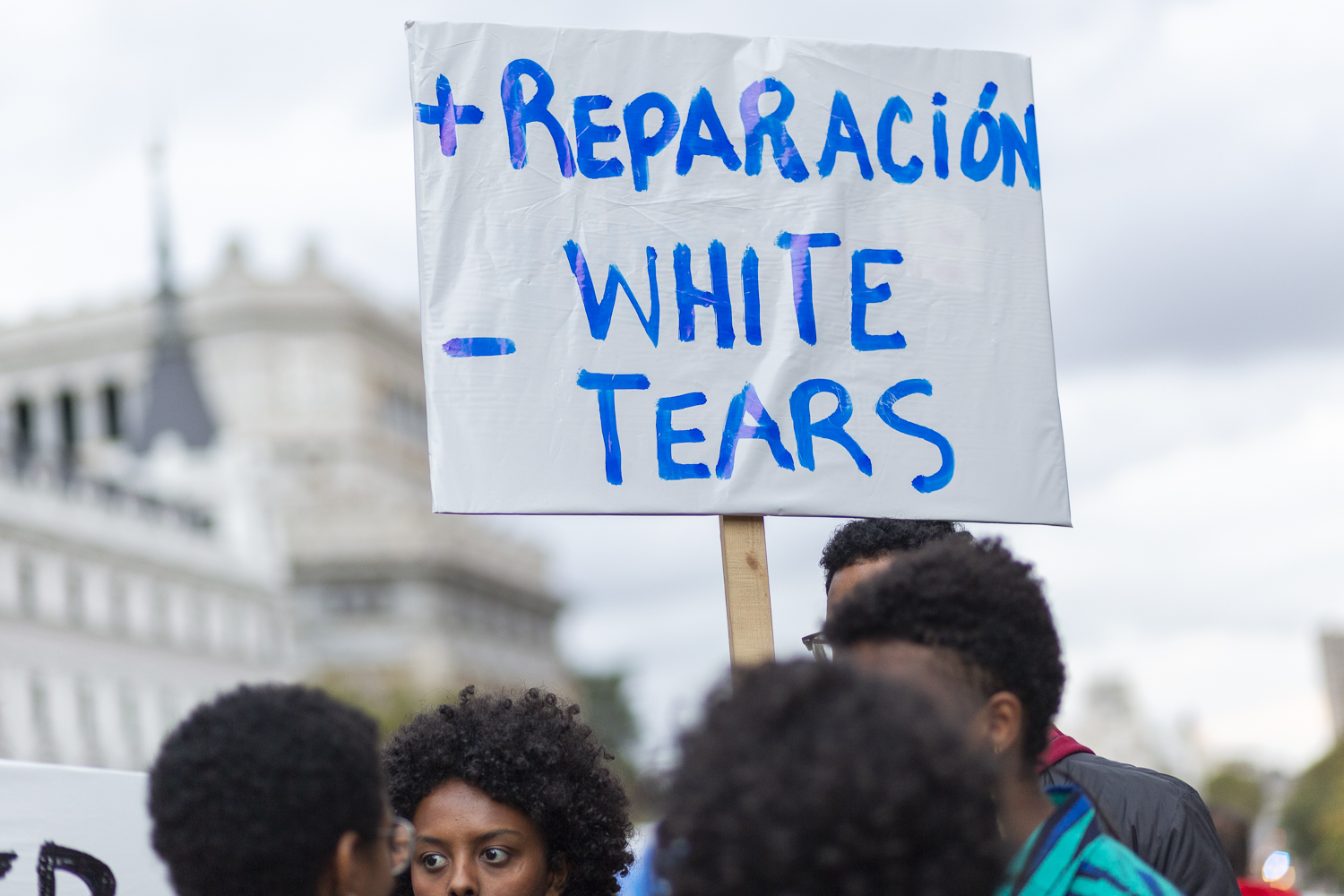 manifestación antiracista cierre cies Madrid 11N