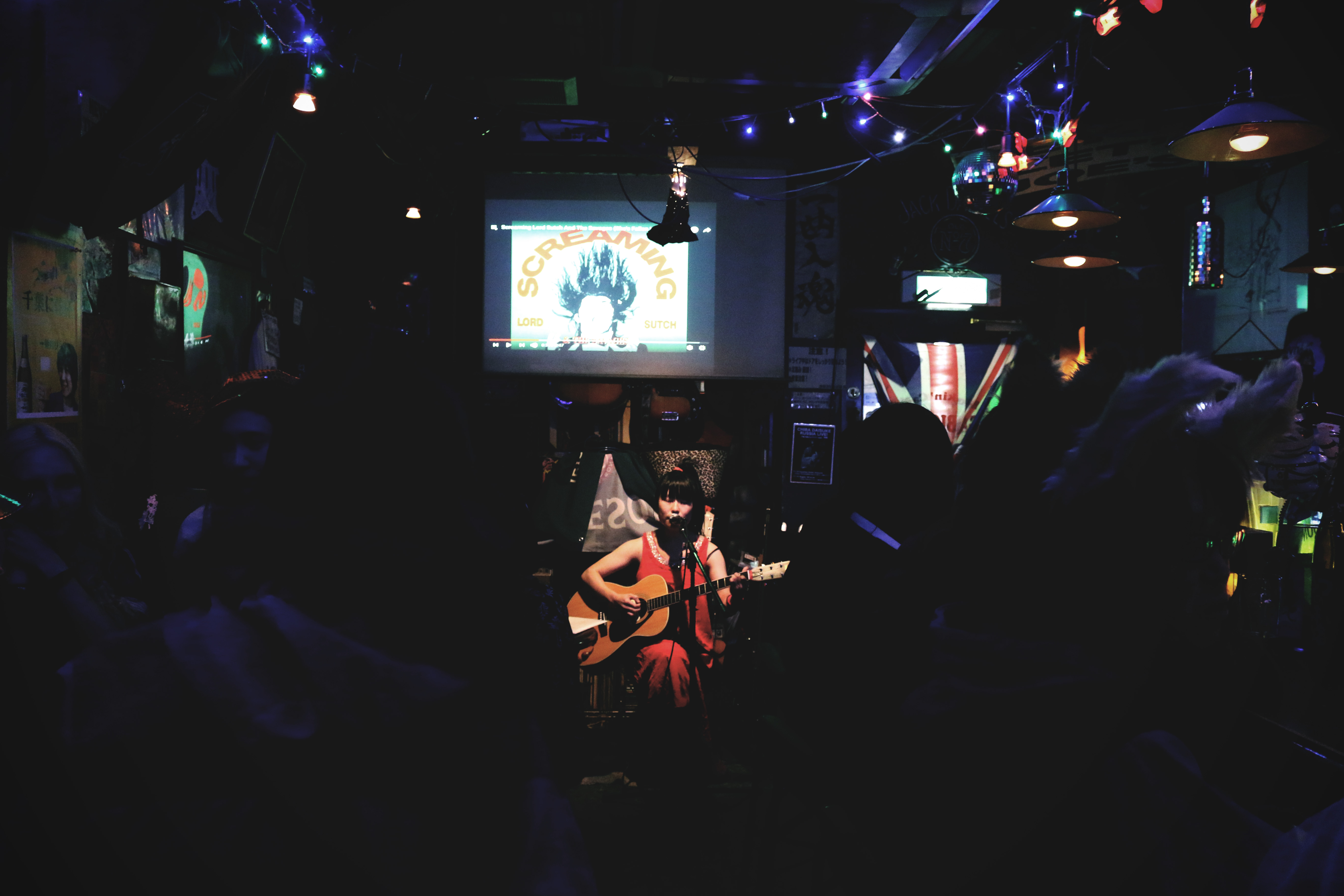 1542016053245-IMG_4903_r