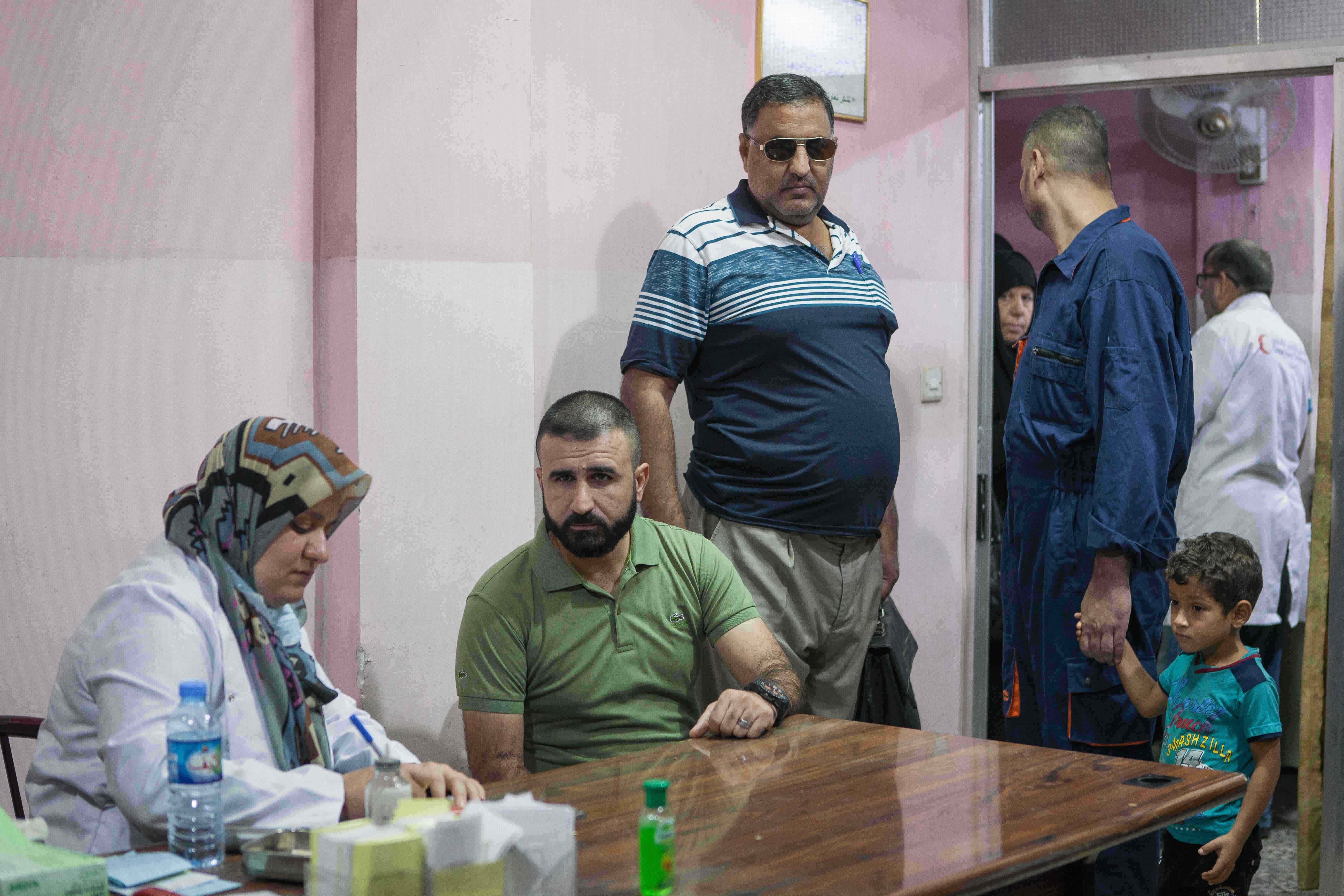 1542018282819-rsz_iraq_deaf_sebastian_castelier_pic_08-1