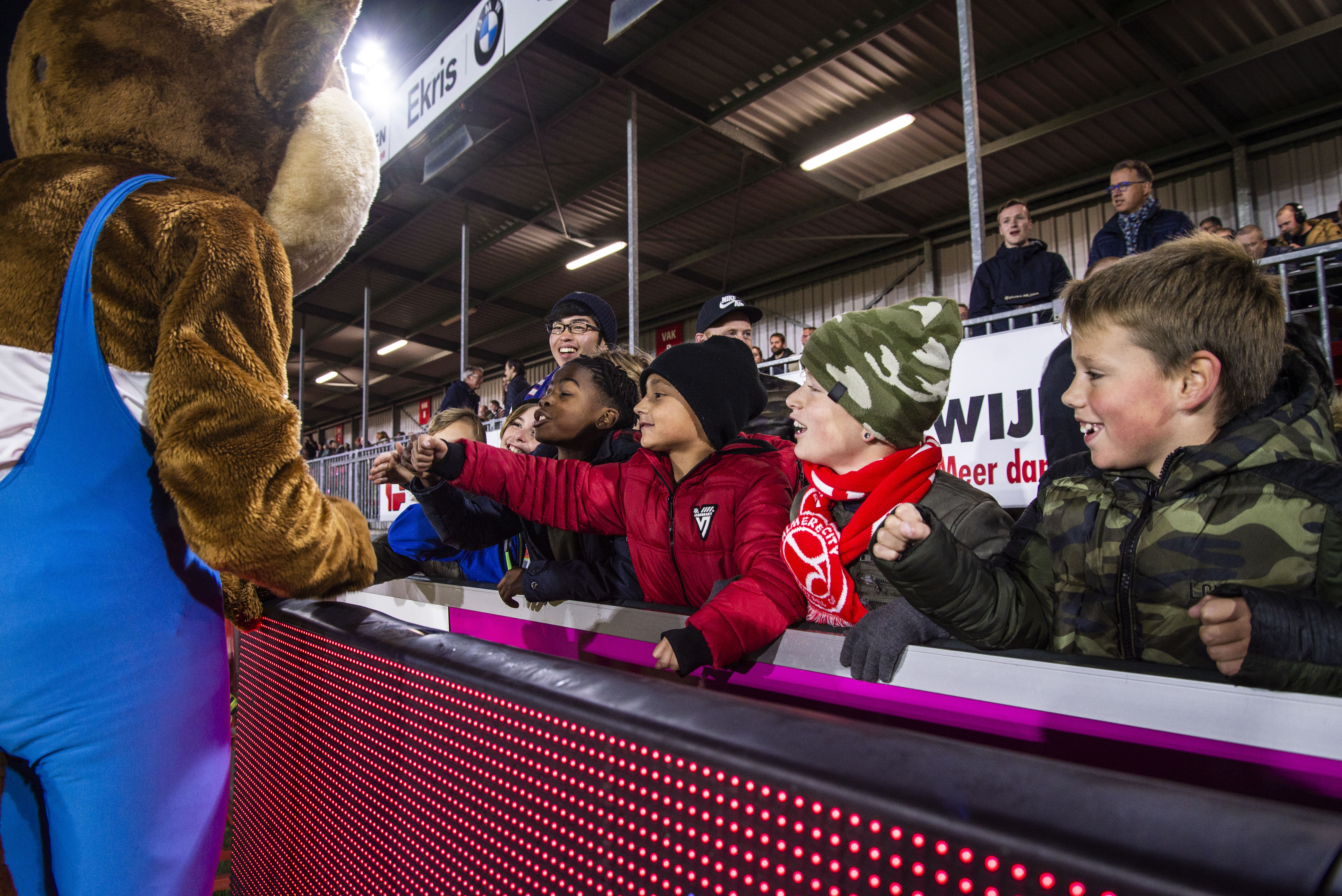 1542126673639-09-11-2018_VICE_Ally_Aap_Almere_By_Roos_Pierson_21