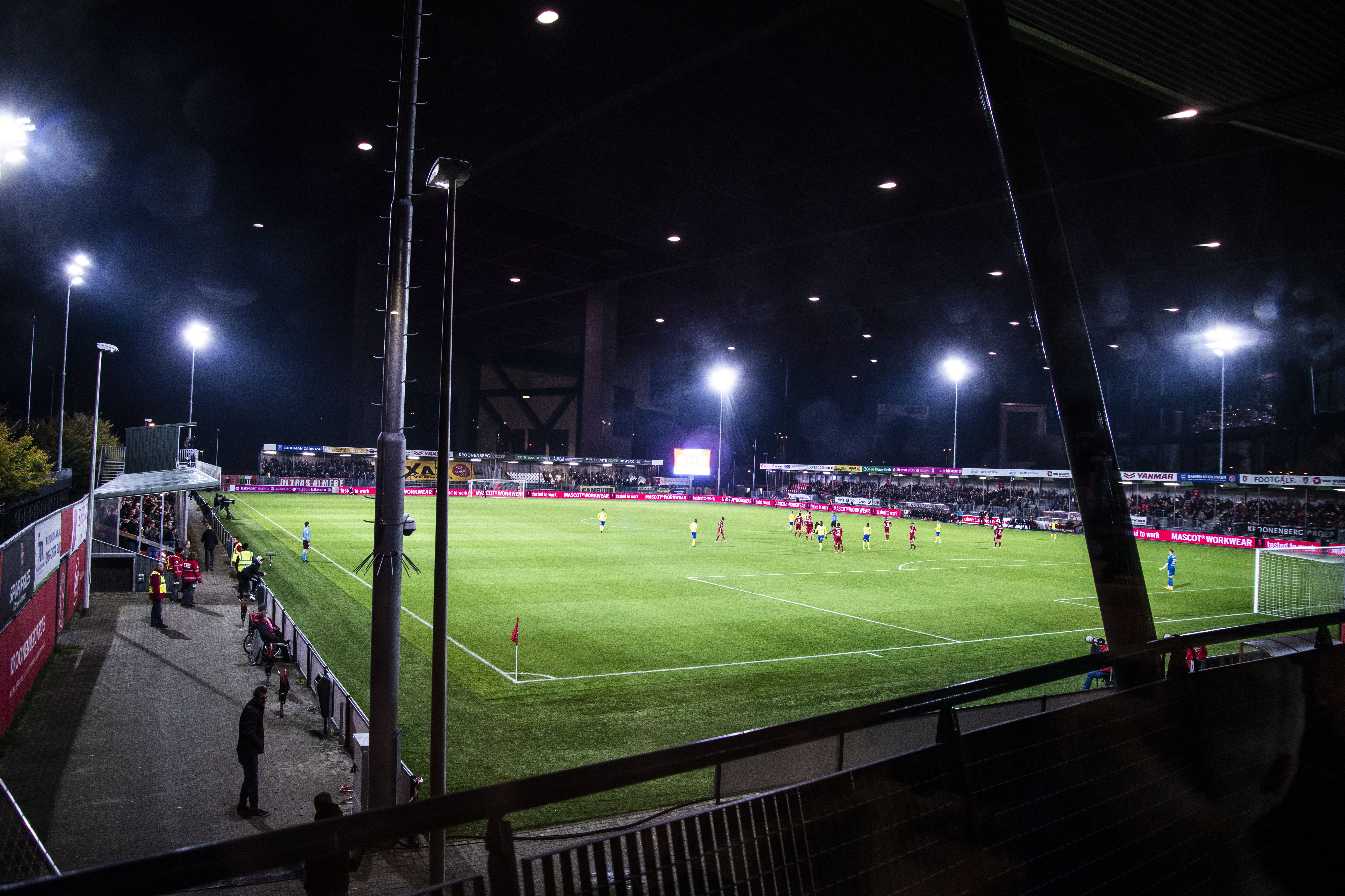 1542126879961-09-11-2018_VICE_Ally_Aap_Almere_By_Roos_Pierson_42