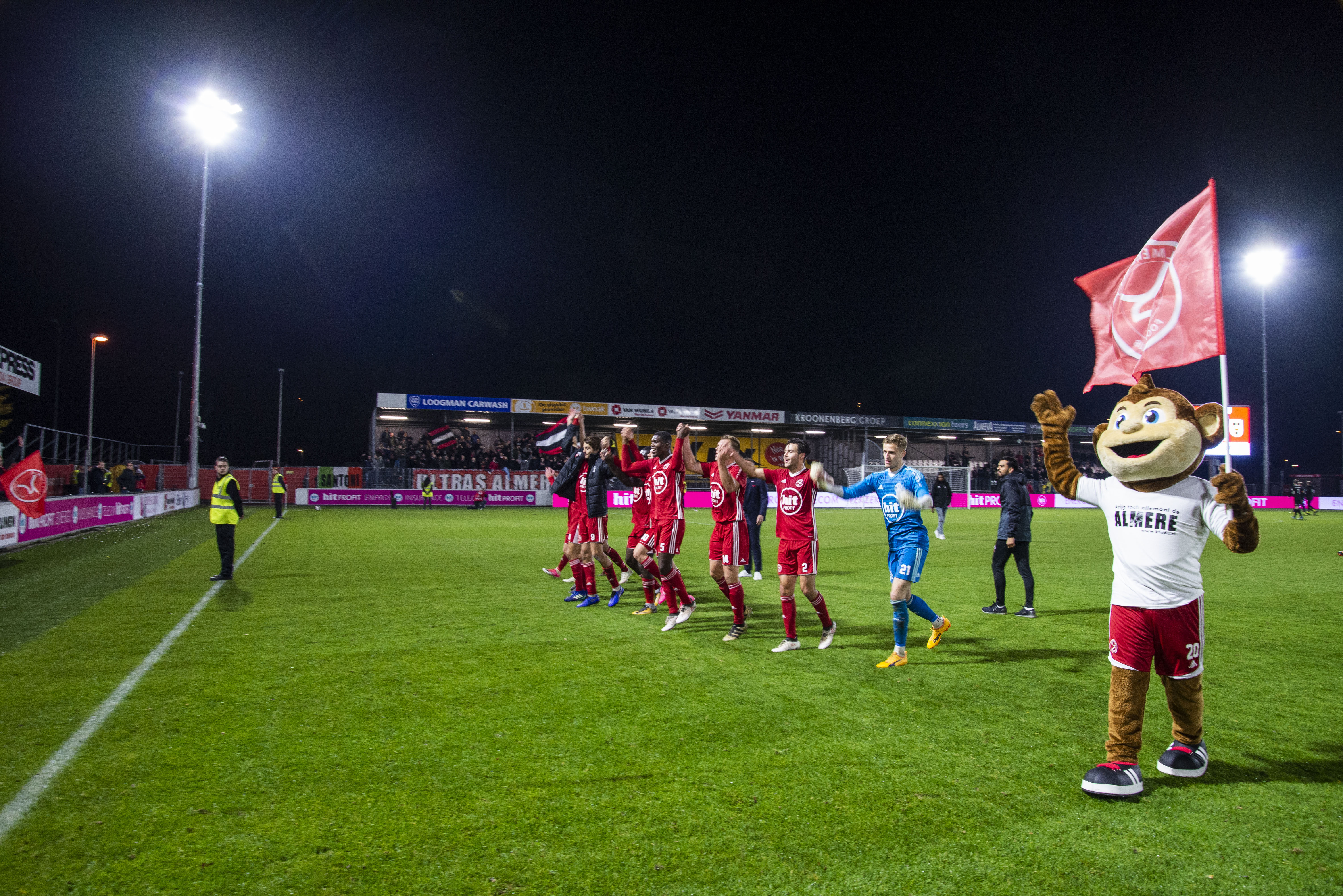 1542126910633-09-11-2018_VICE_Ally_Aap_Almere_By_Roos_Pierson_48