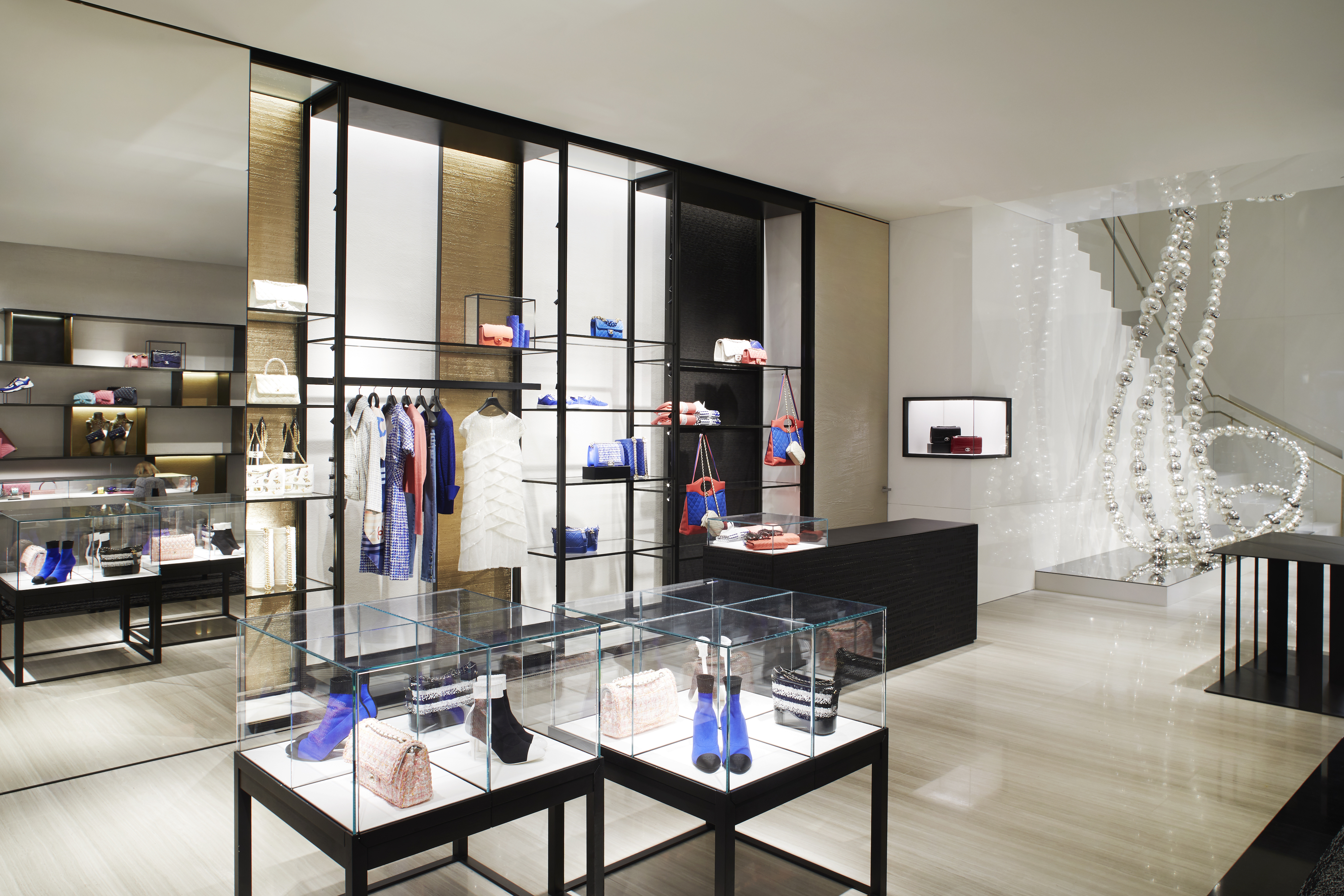 New Chanel 57th Street Boutique - Architect Peter Marino Believes in Retail  But Not in Bad Design