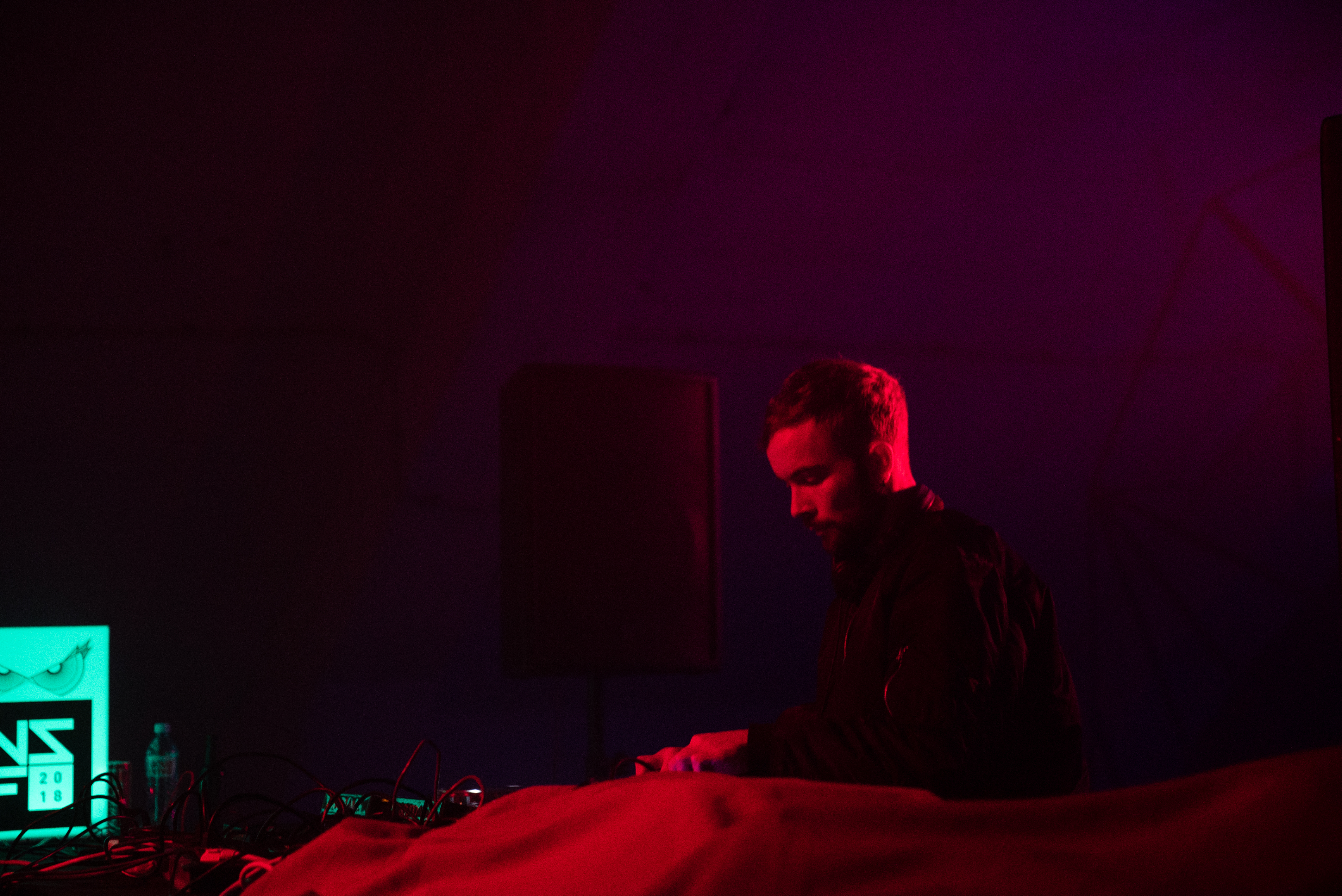 1542625803798-DSC05189