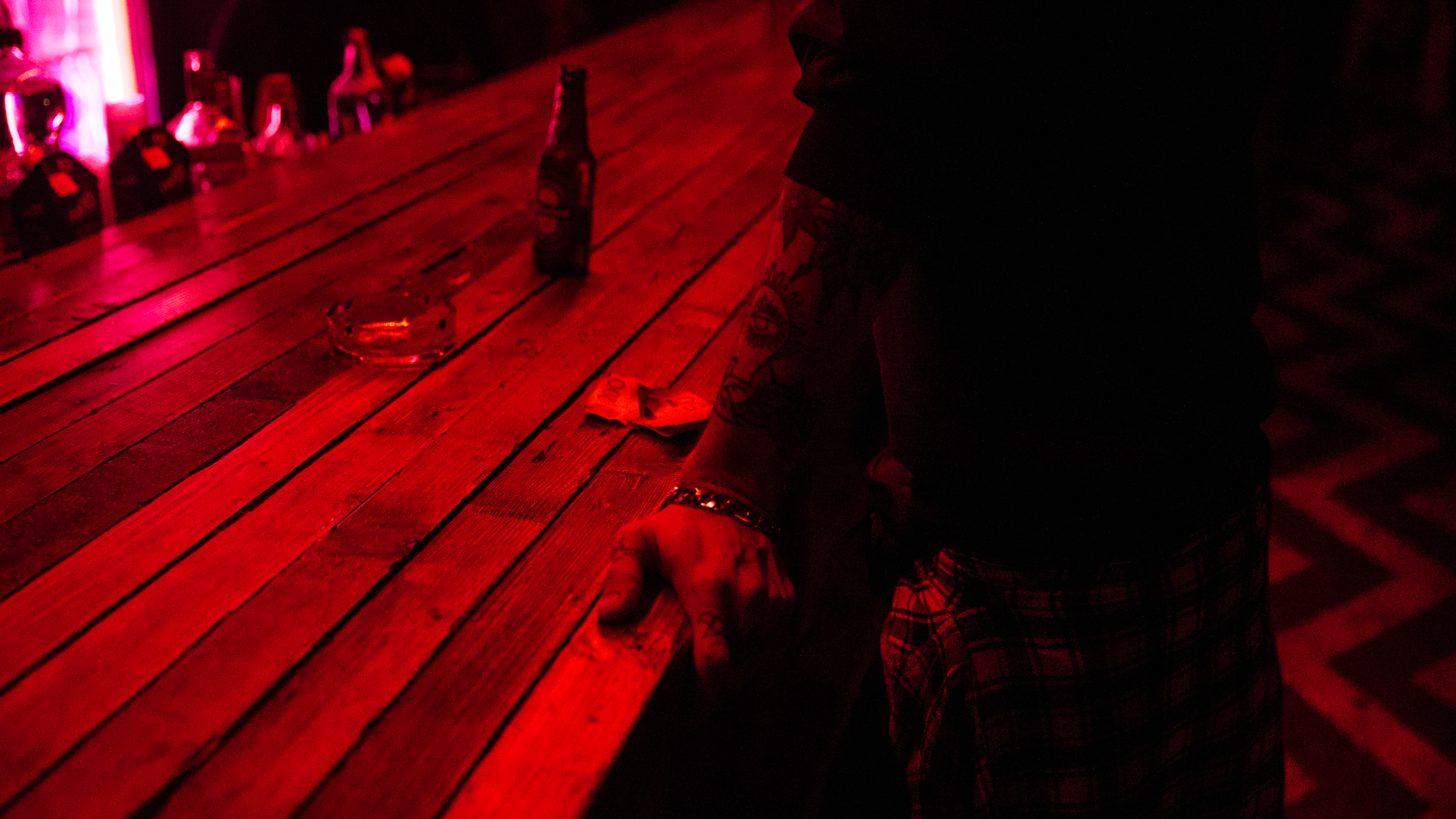 1542625933883-DSC05423