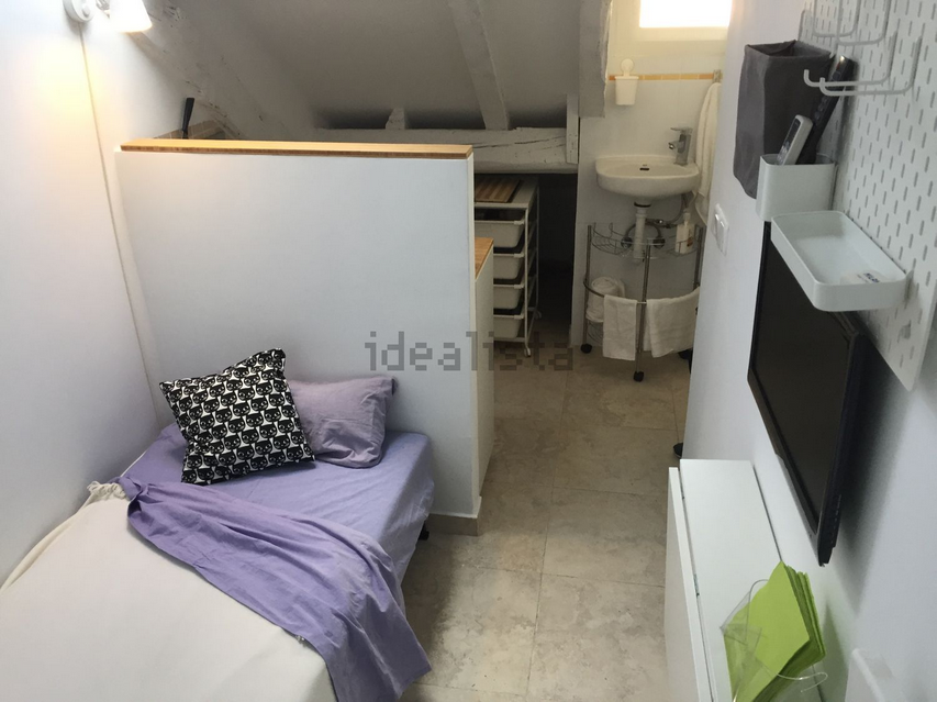 1542712113973-2018-11-13-16_38_32-Alquiler-de-Estudio-en-calle-de-Juanelo-18-Lavapies-Embajadores-Madrid