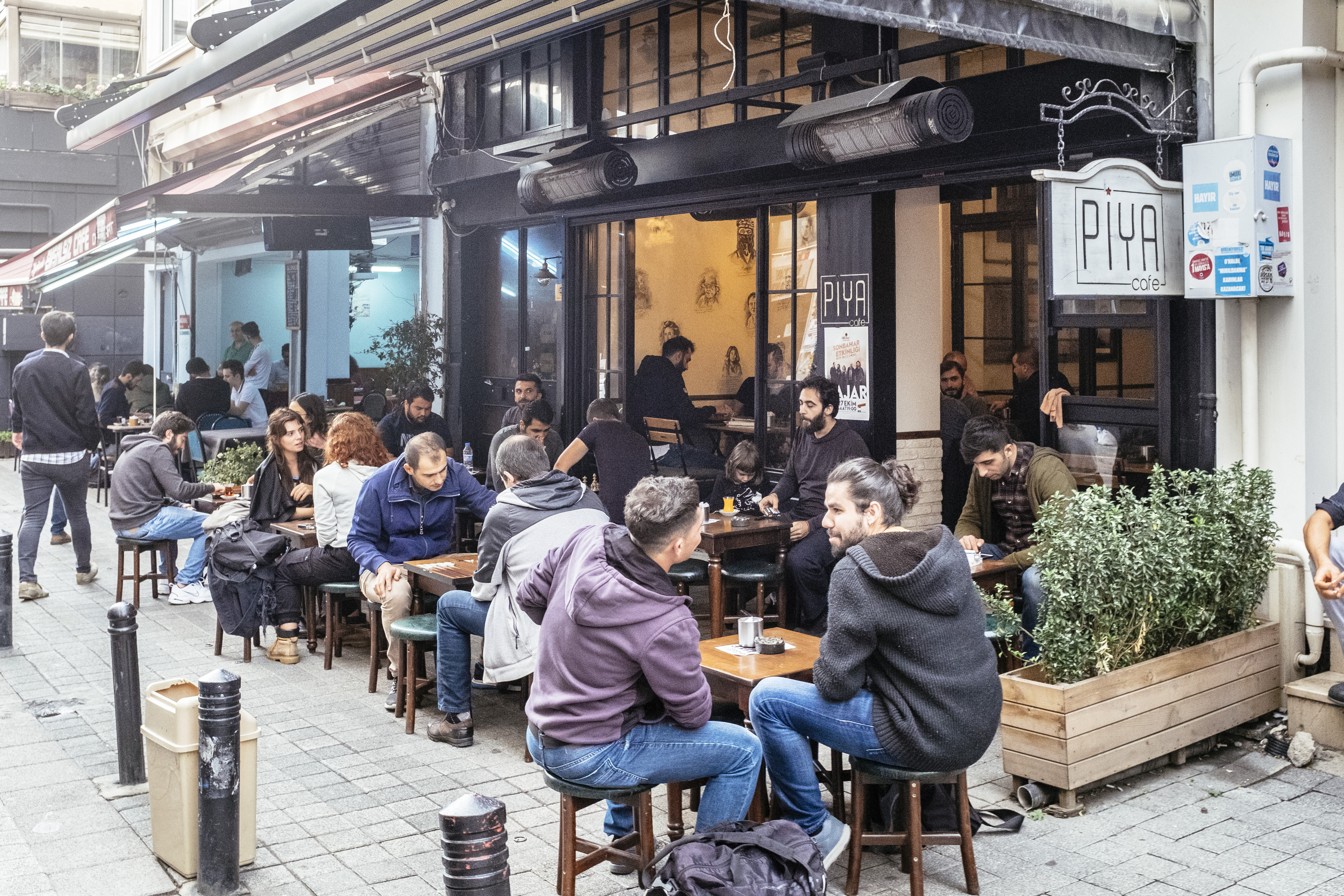 Kaçak Thé Illégal Istanbul