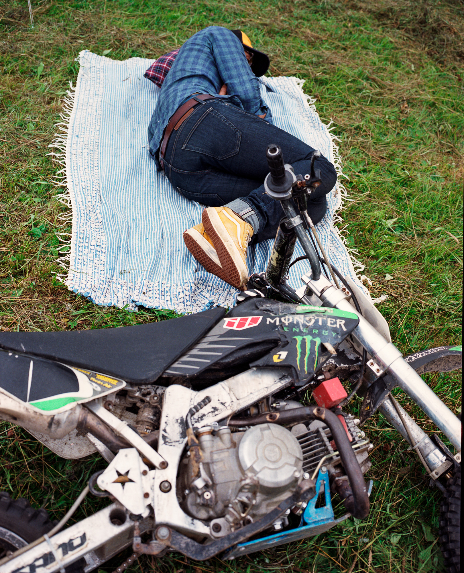 1542873768387-MOTORBEACH_MAMIYA_ROLL03_-2-1