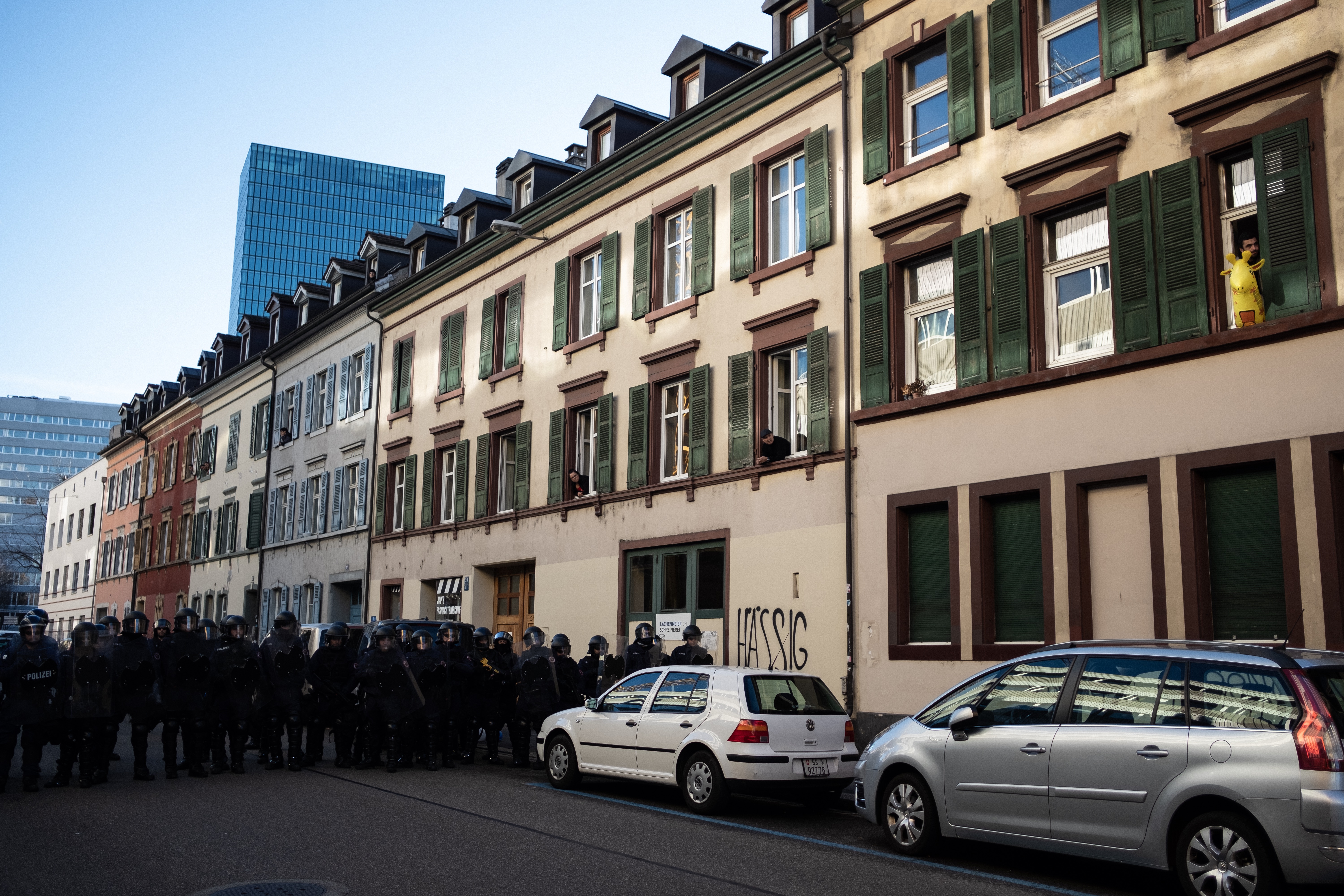 Gegendemo der PNOS in Basel