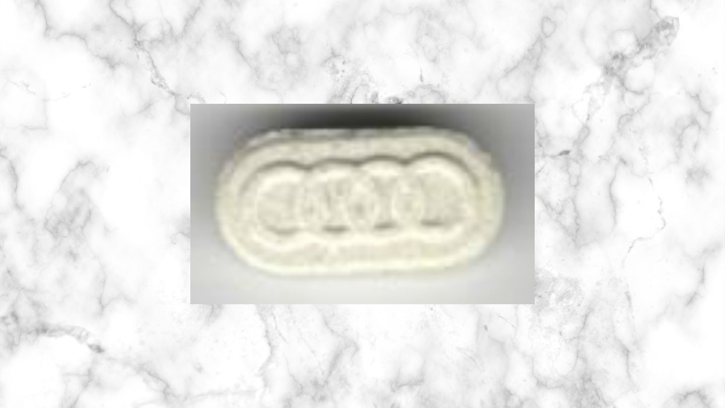 1543585599427-ecstasy-pille-weiss-audi