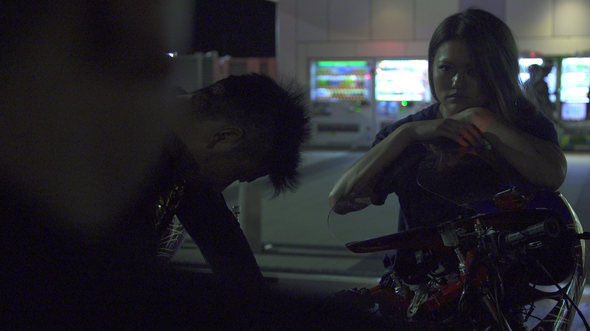 1543982784501-q-1_grandprix_ep1_scene5