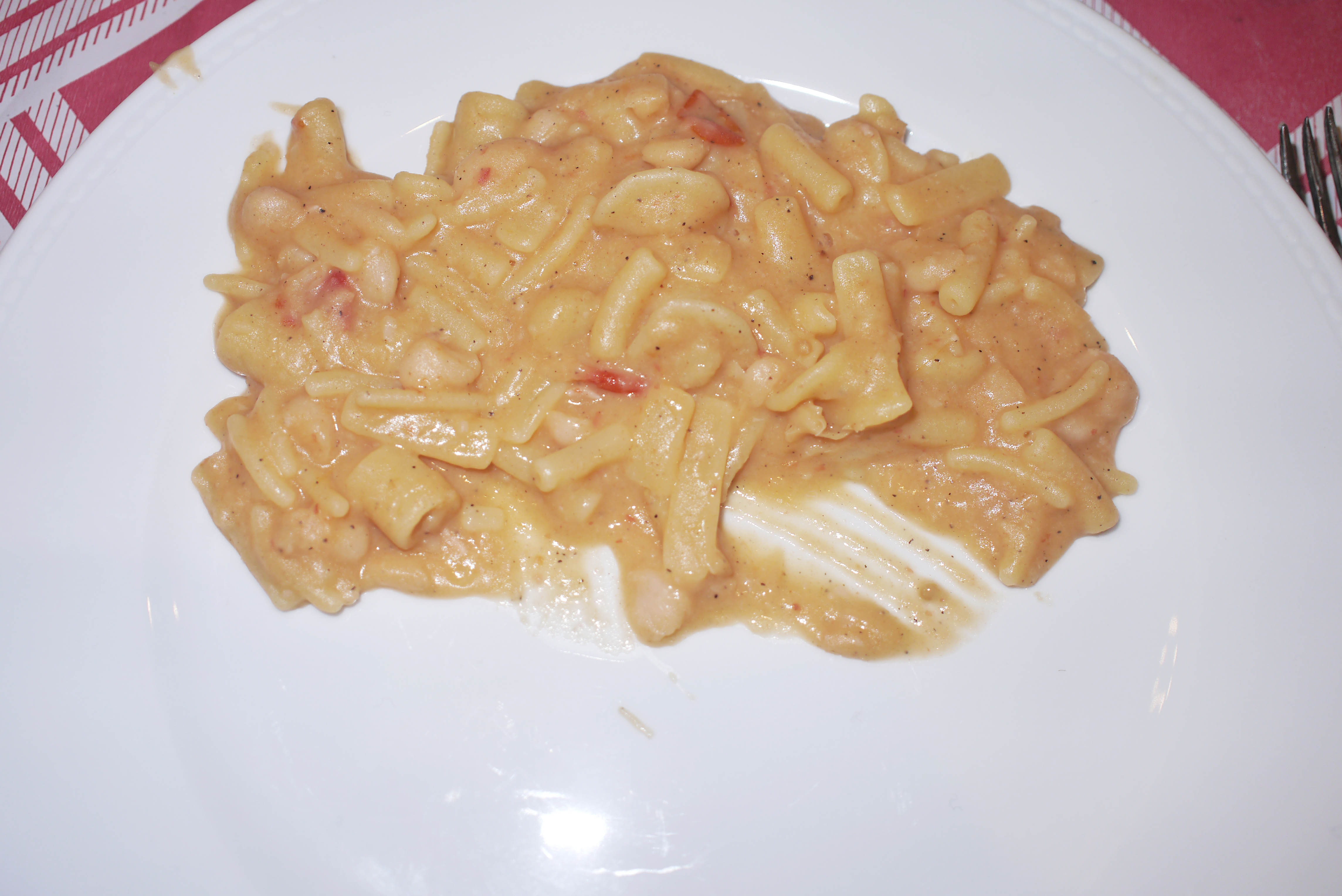 Pasta-e-patate napoletana