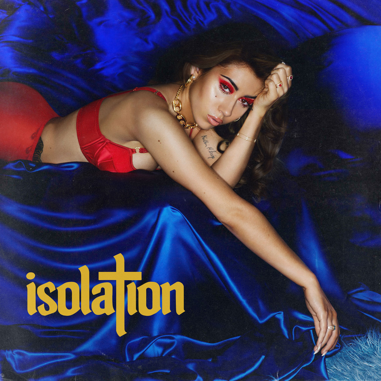 1544042414225-kali-uchis-isolation