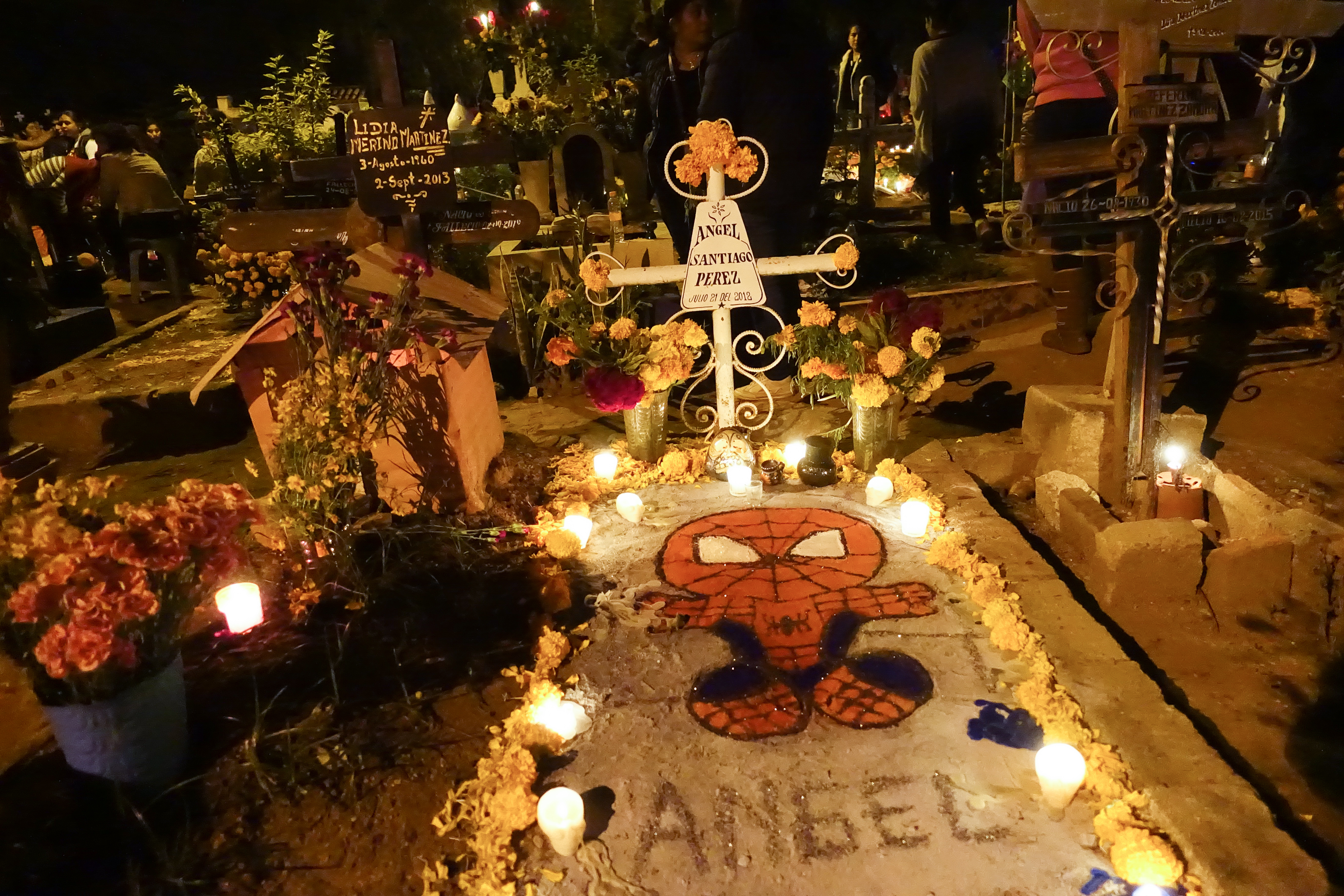 The grave of Angel Santiago Perez, who presumably died young.
