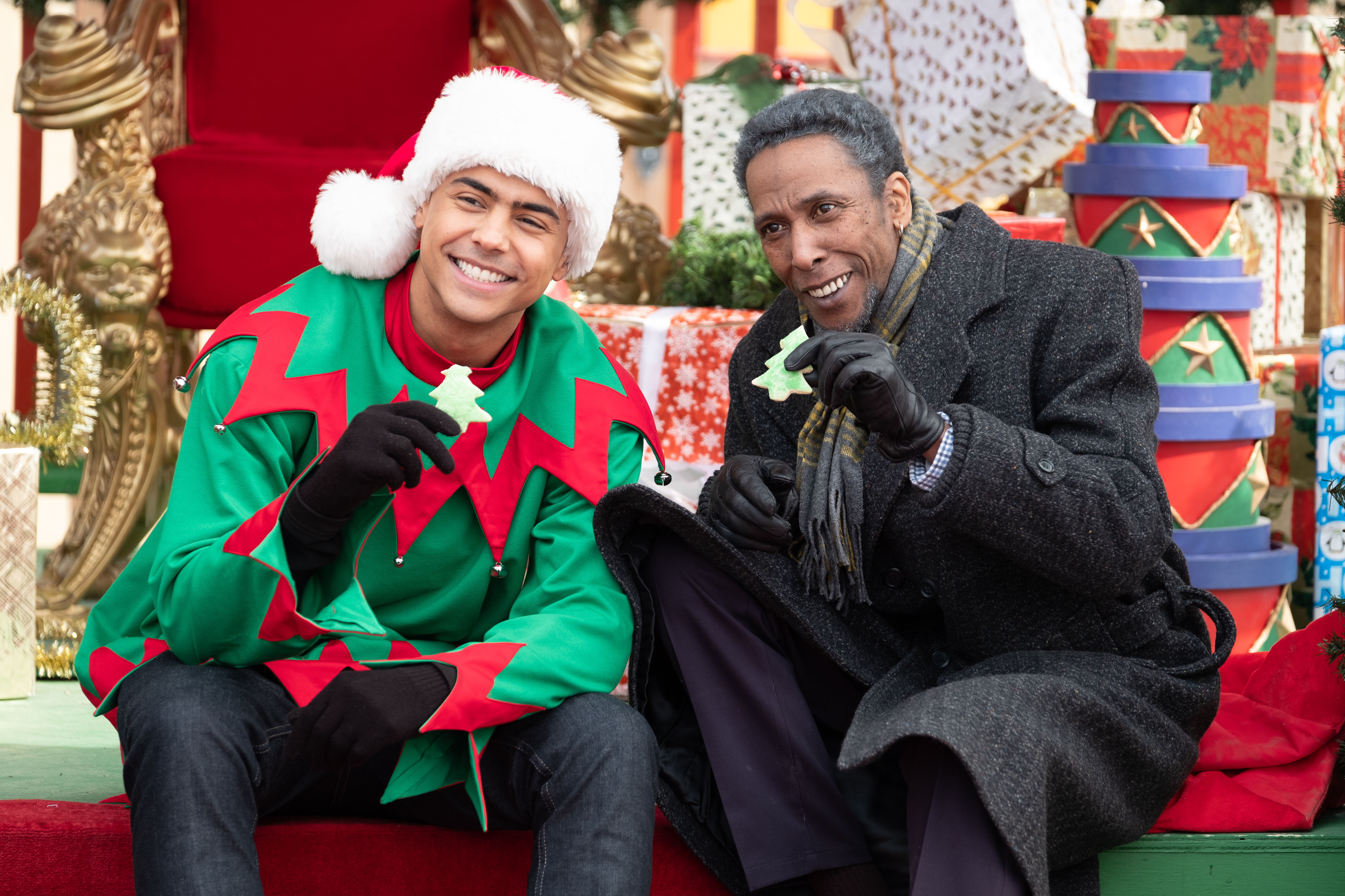 1544131138315-TheHolidayCalendar_meilleur-ami-et-grandpere