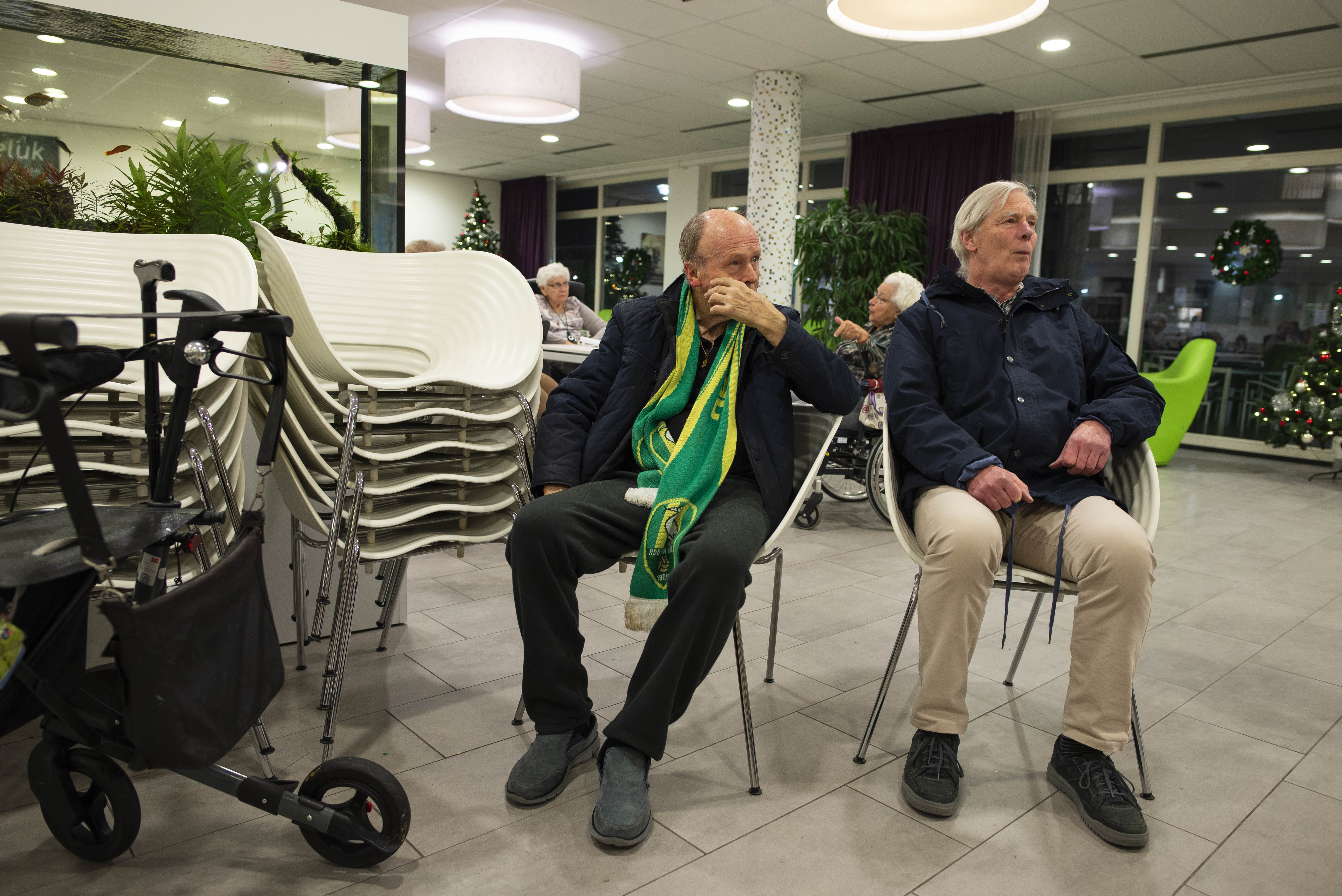 1544625339352-08-12-2018_VICESPORTS_EenzameOuderen_Voetbal_ADO_DENHAAG_By_Roos_Pierson