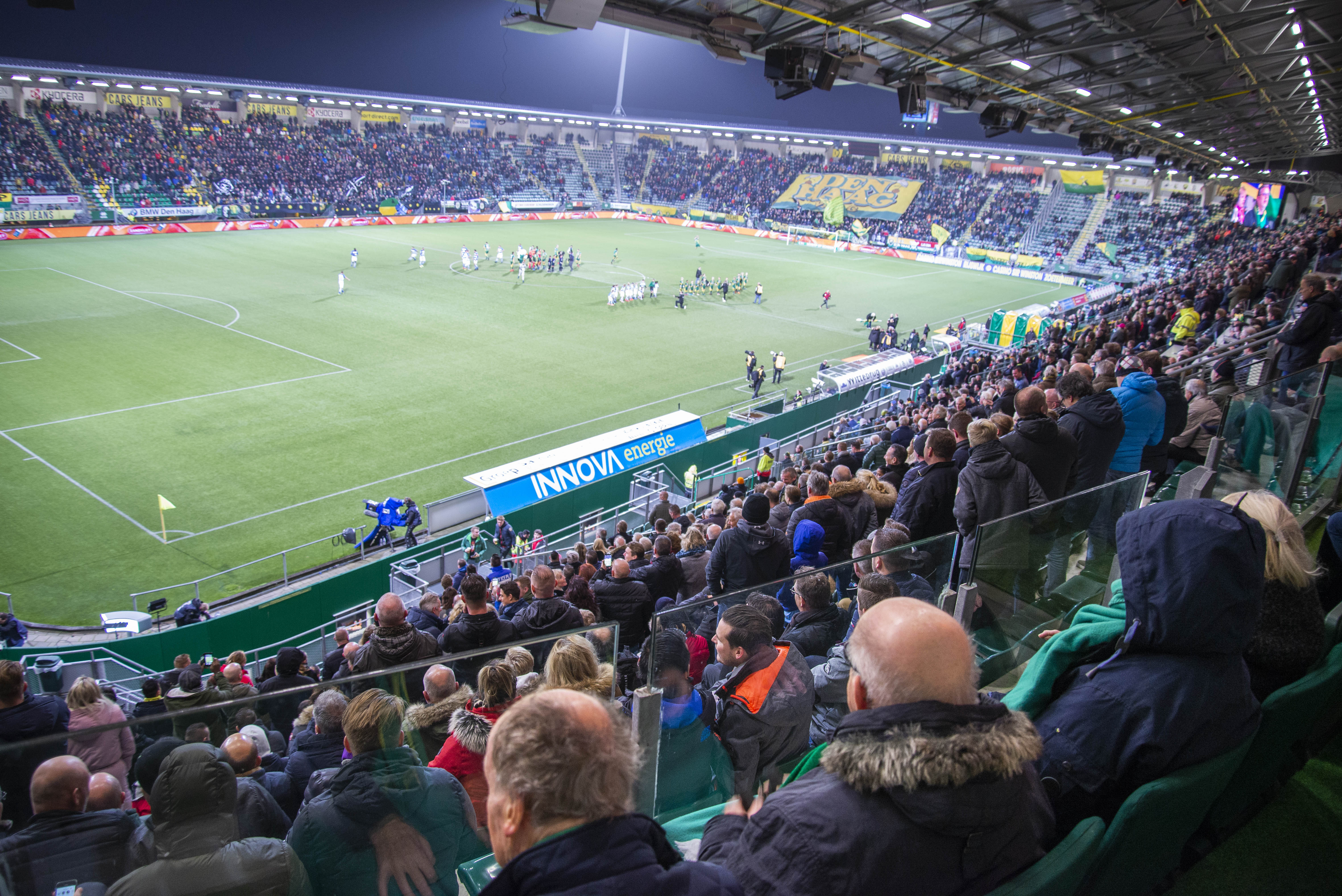 1544625586718-08-12-2018_VICESPORTS_EenzameOuderen_Voetbal_ADO_DENHAAG_By_Roos_Pierson_25