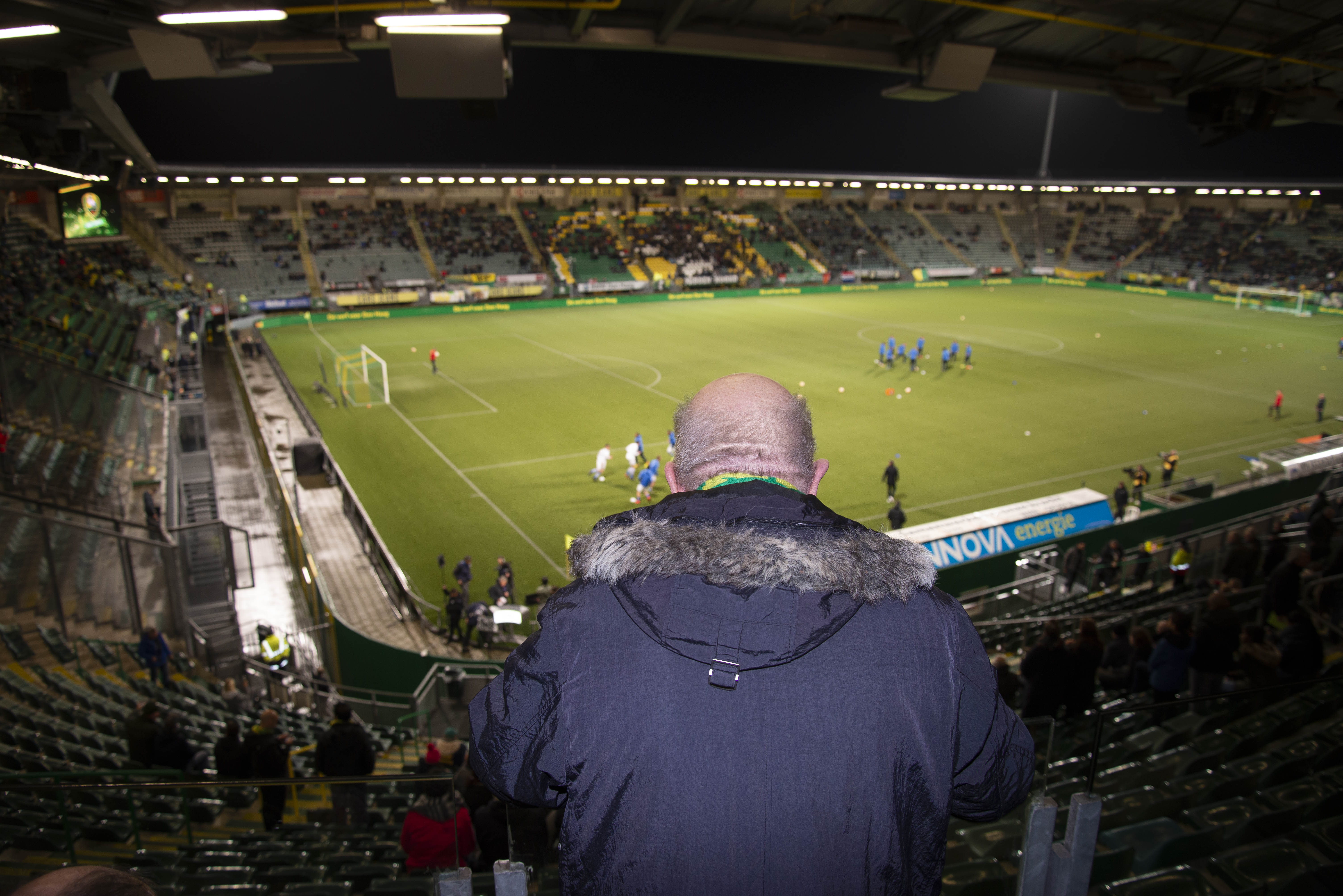 1544626146866-08-12-2018_VICESPORTS_EenzameOuderen_Voetbal_ADO_DENHAAG_By_Roos_Pierson_19