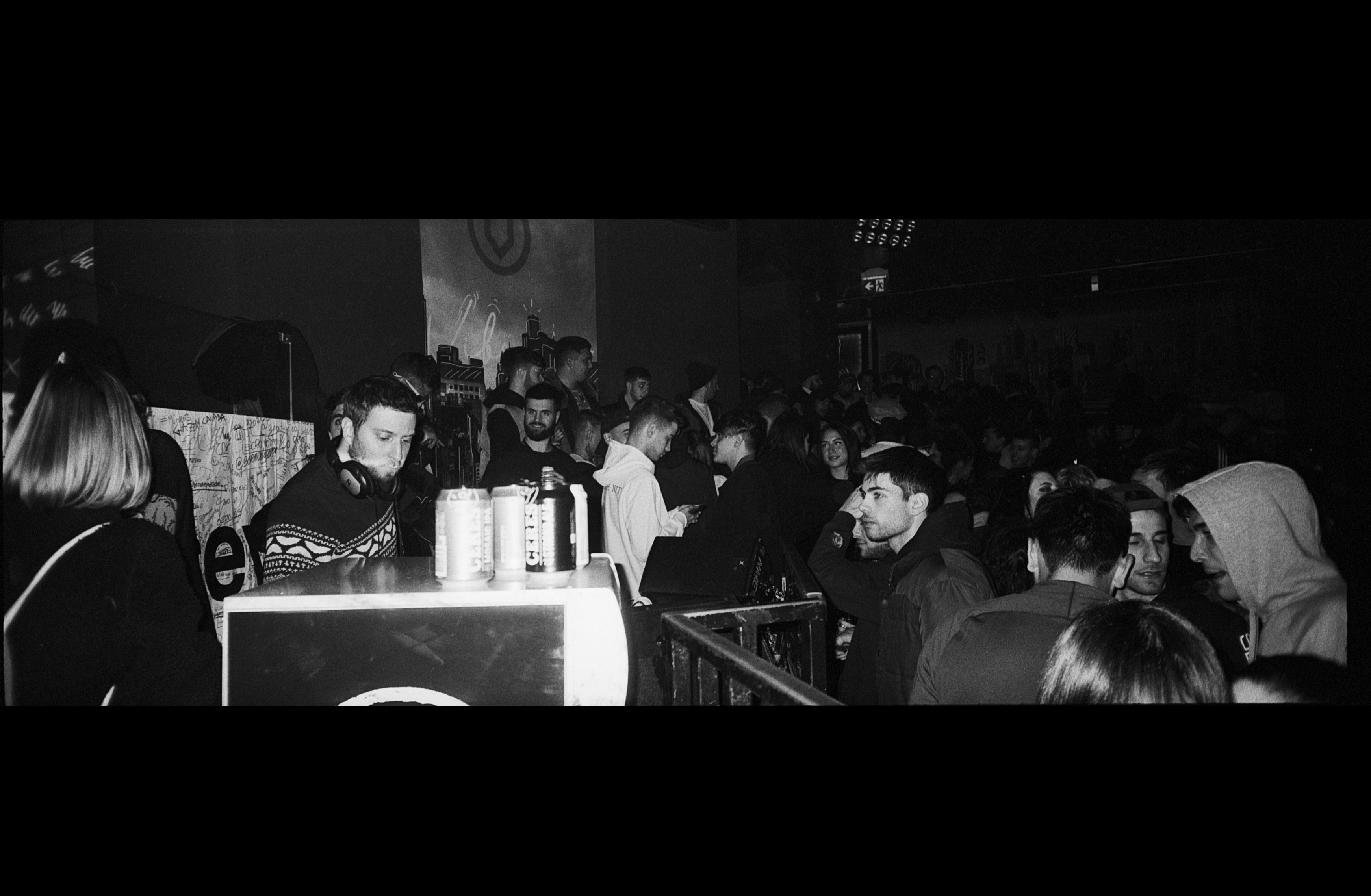 1544709317927-NoiseyPano28